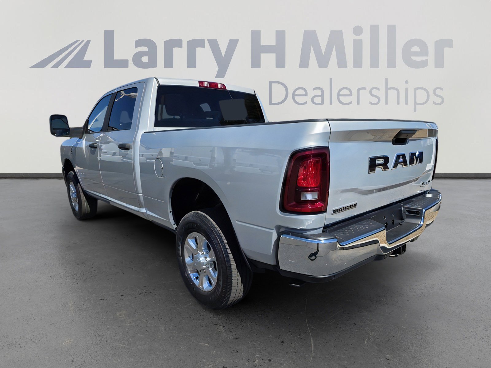 2026 Ram 2500 Big Horn photo 4