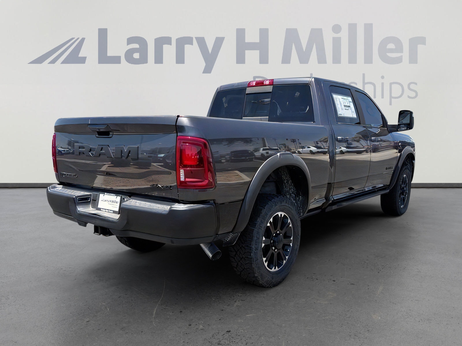 2026 RAM 2500 Rebel - Photo 7