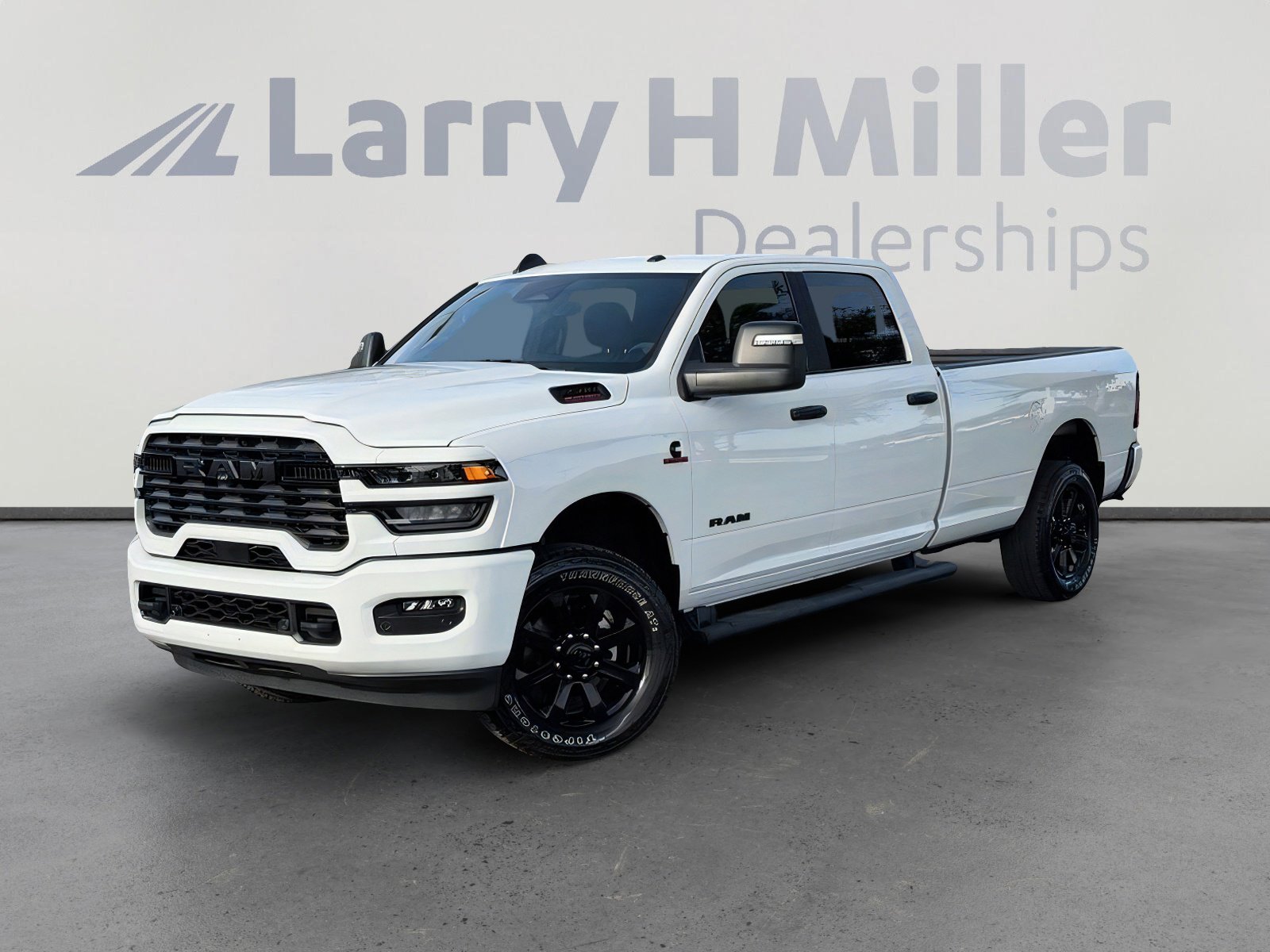 2025 RAM 3500 Big Horn 4X4 Crew Cab LWB's photo
