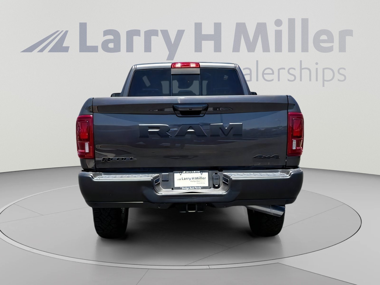 2026 RAM 2500 Rebel - Photo 6