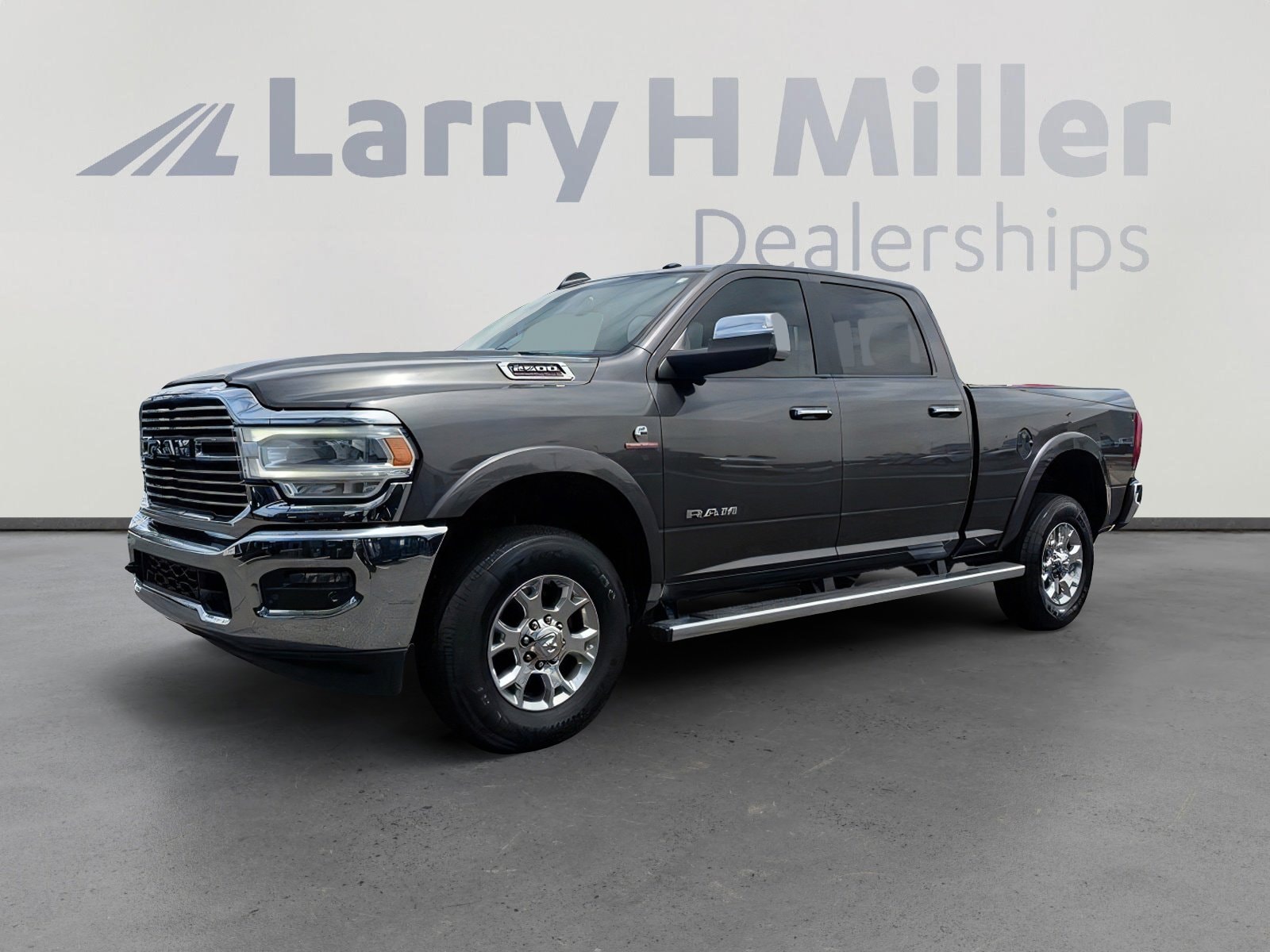 2020 RAM 2500 Laramie 4X4 Crew Cab SWB's photo