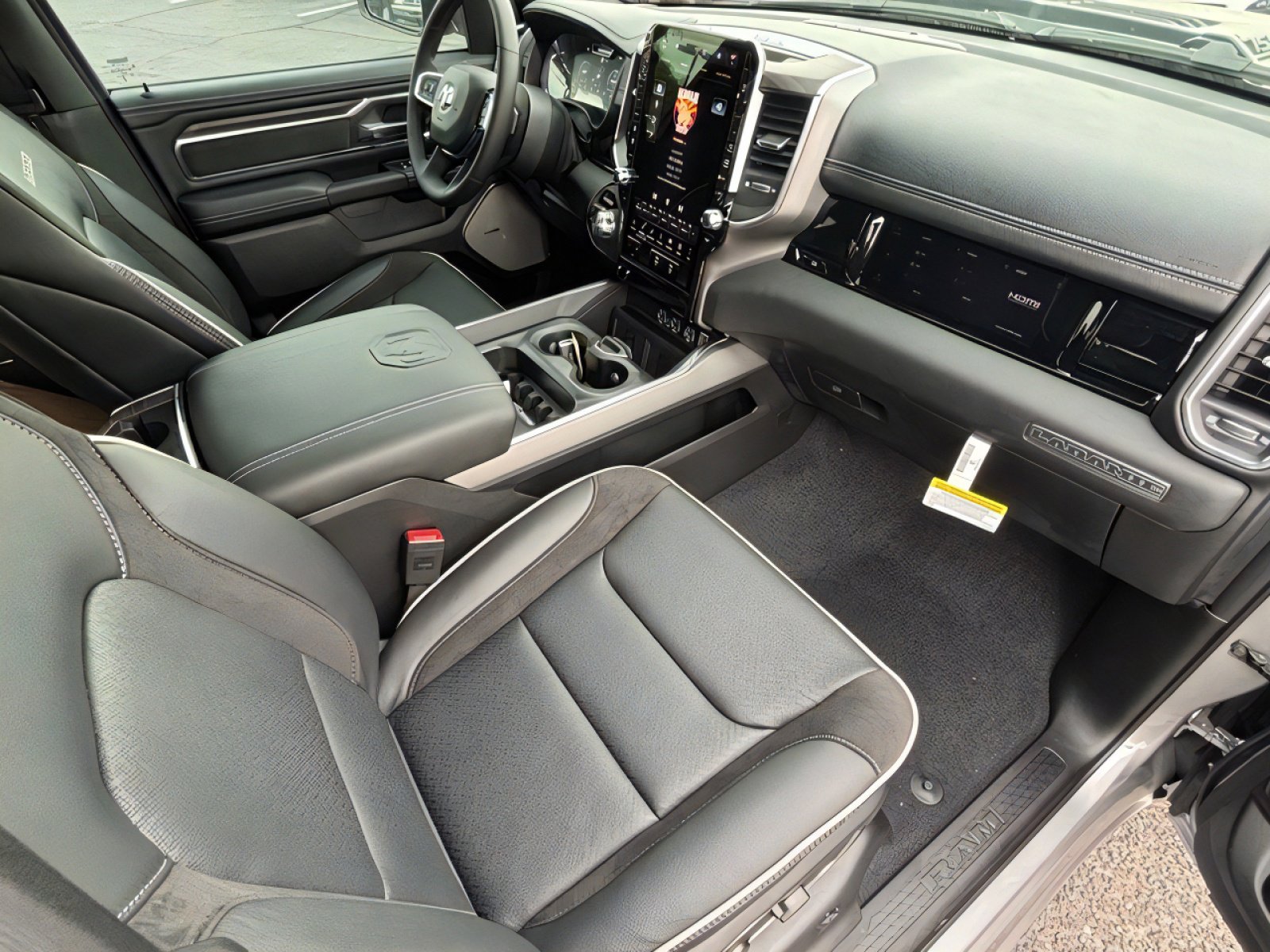 2026 RAM 1500 Laramie - Photo 20