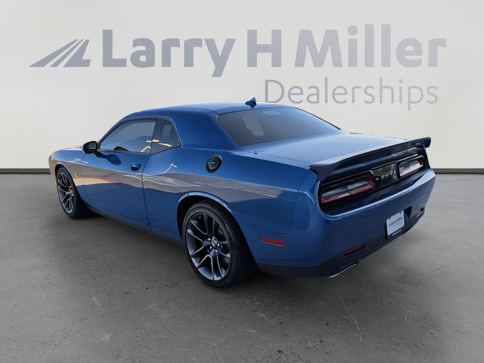 2023 Dodge Challenger R/T Scat Pack photo 4