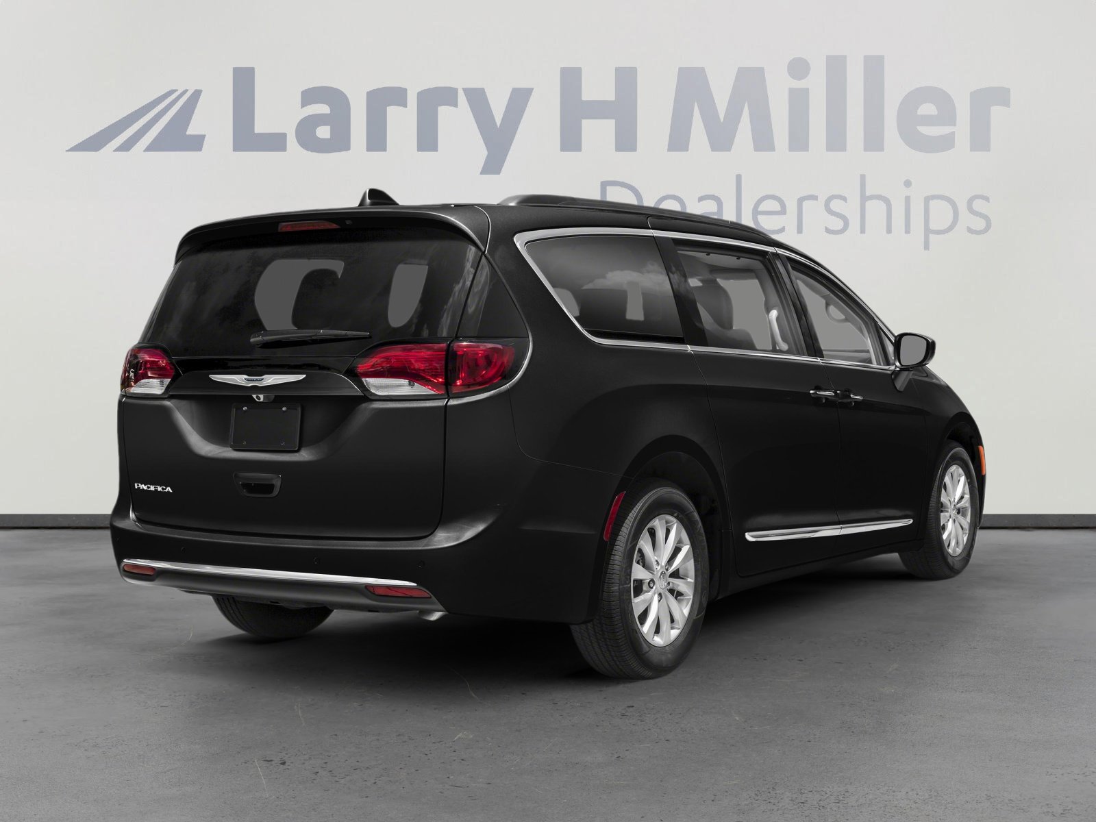 2020 Chrysler Pacifica Limited photo 3