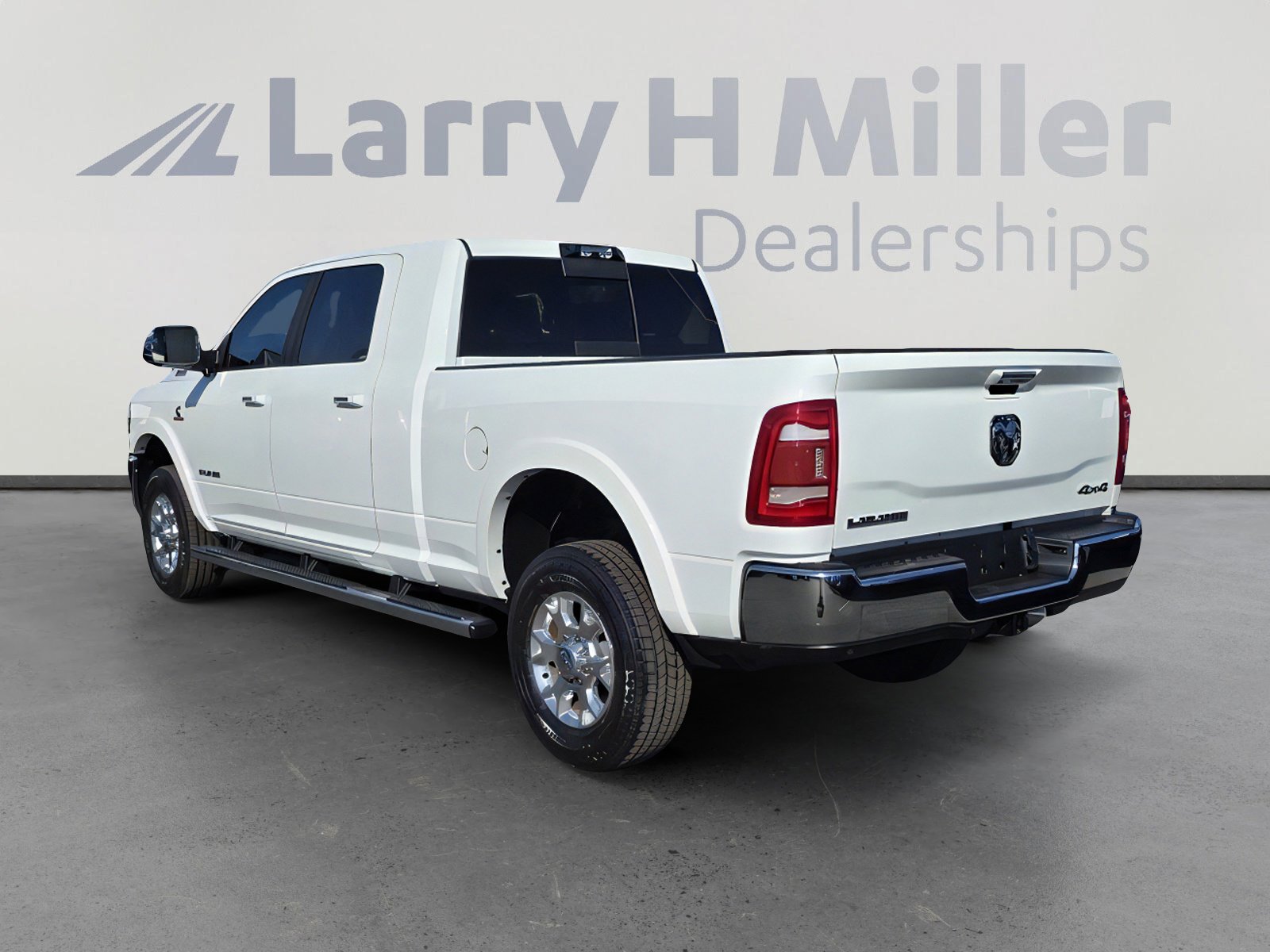 2022 Ram 2500 Laramie photo 3