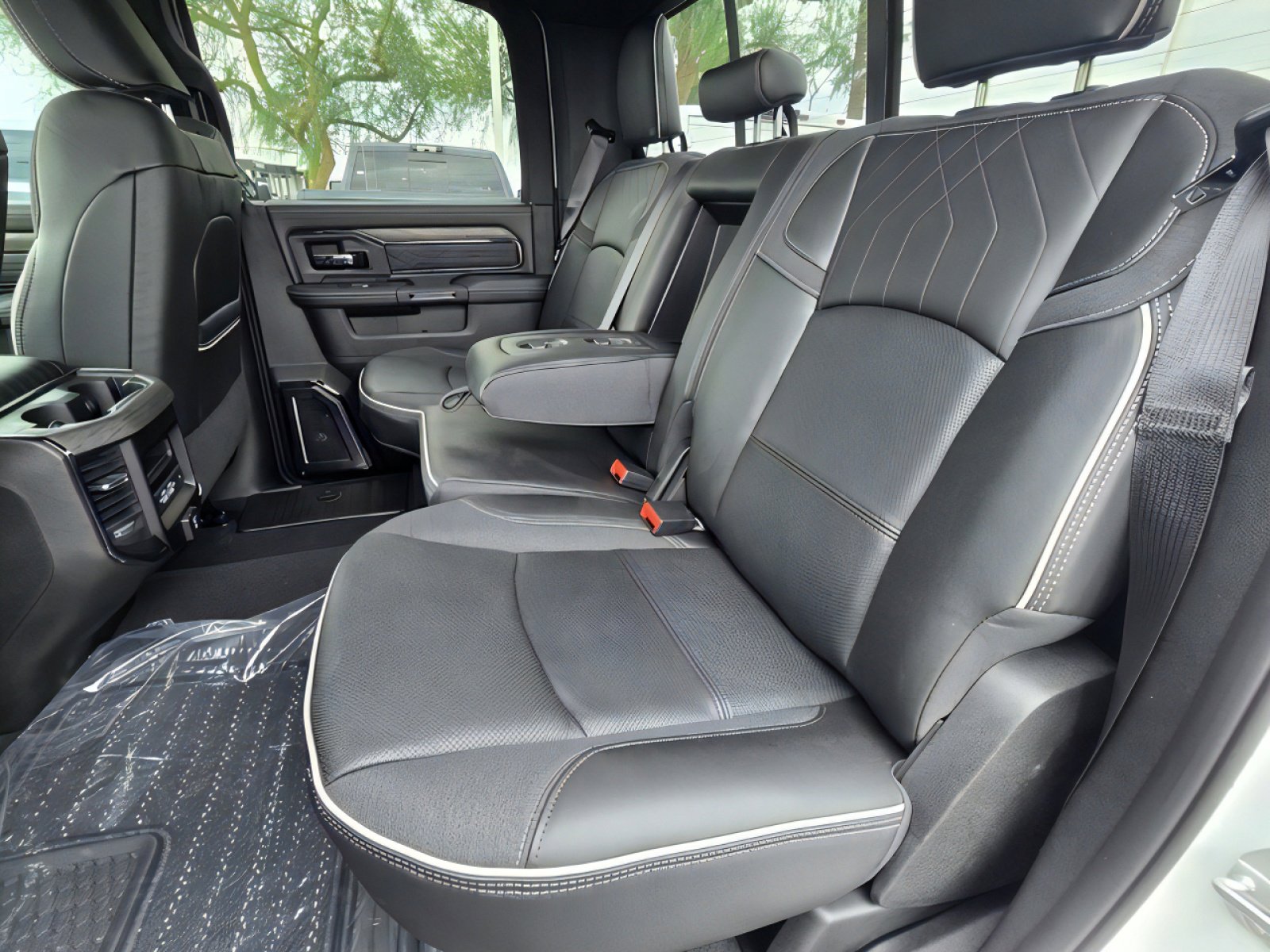 2026 RAM 2500 Limited - Photo 19