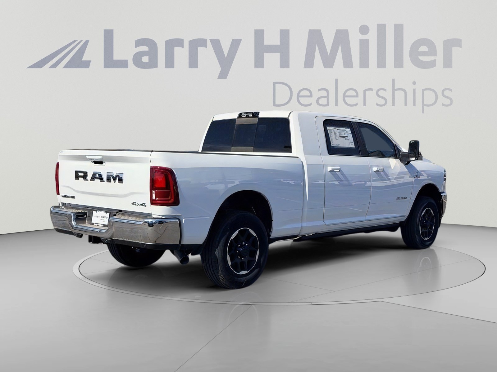 2026 RAM 2500 Laramie - Photo 7