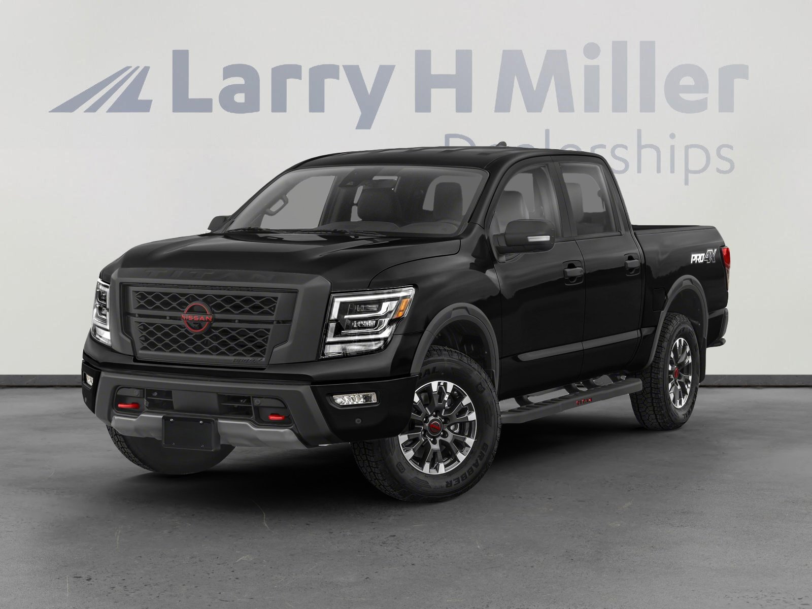 2024 Nissan Titan PRO-4X 4X4 Crew Cab's photo