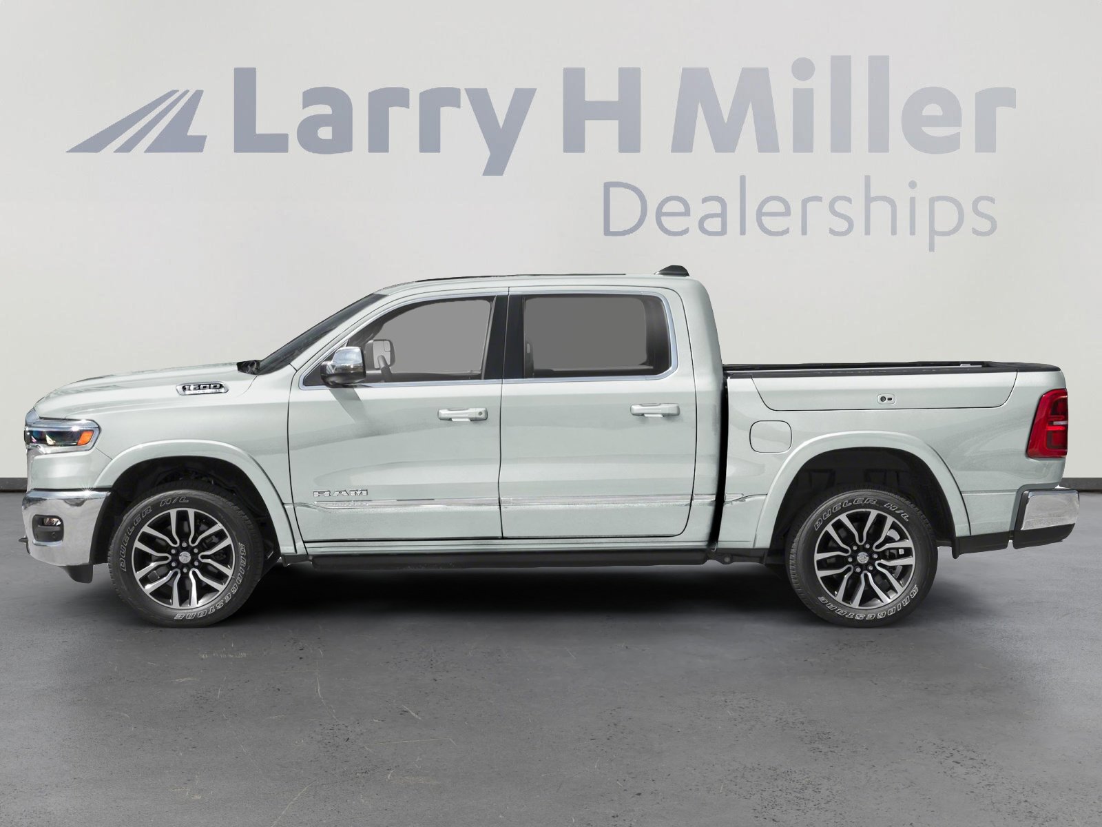 2026 Ram 1500 Limited photo 4