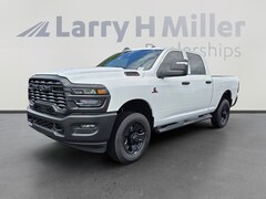 2026 Ram 3500 TRADESMAN CREW CAB 4X4 6'4 BOX Pickup