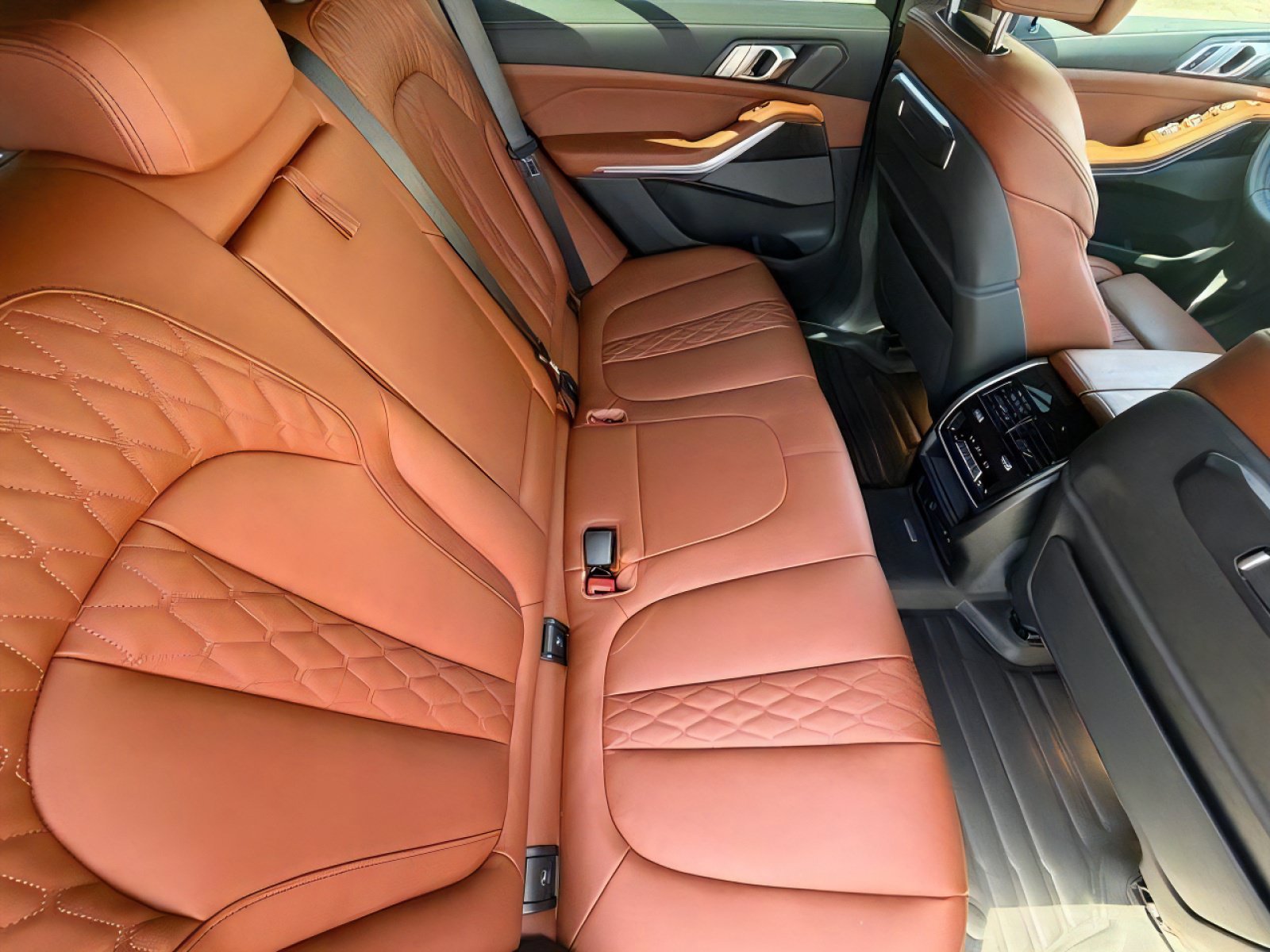 2025 BMW X5 12