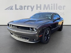 2019 Dodge Challenger SXT Coupe