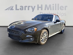 2018 FIAT 124 Spider Lusso Red Top Edition Convertible