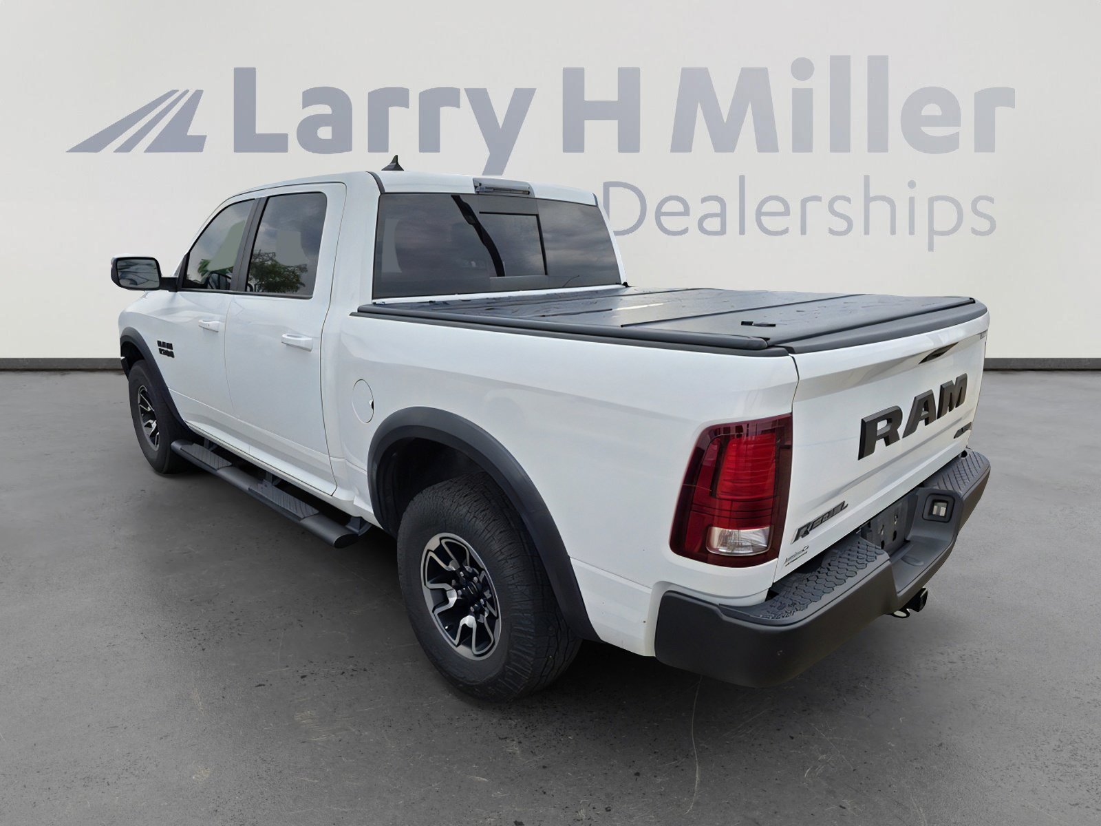 2016 Ram 1500 Rebel photo 4