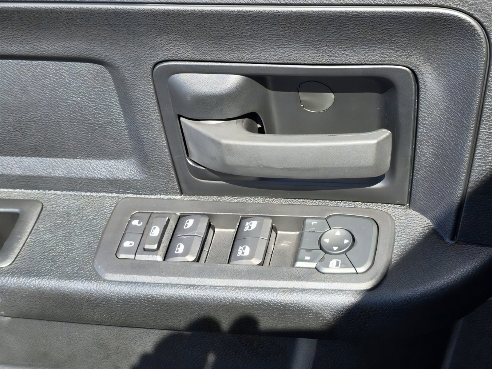 2026 RAM 2500 Tradesman - Photo 14