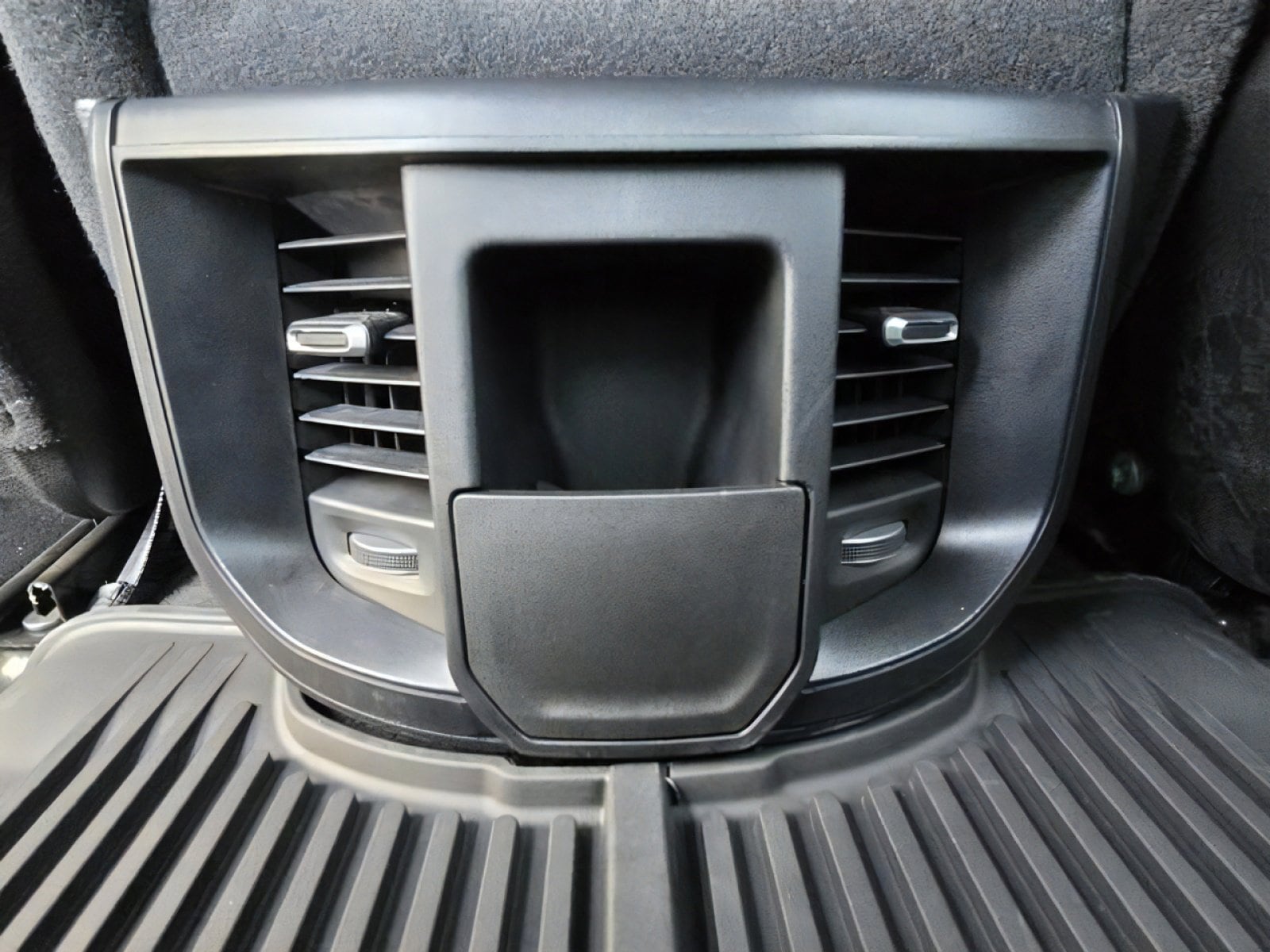 2025 RAM 2500 Tradesman - Photo 34