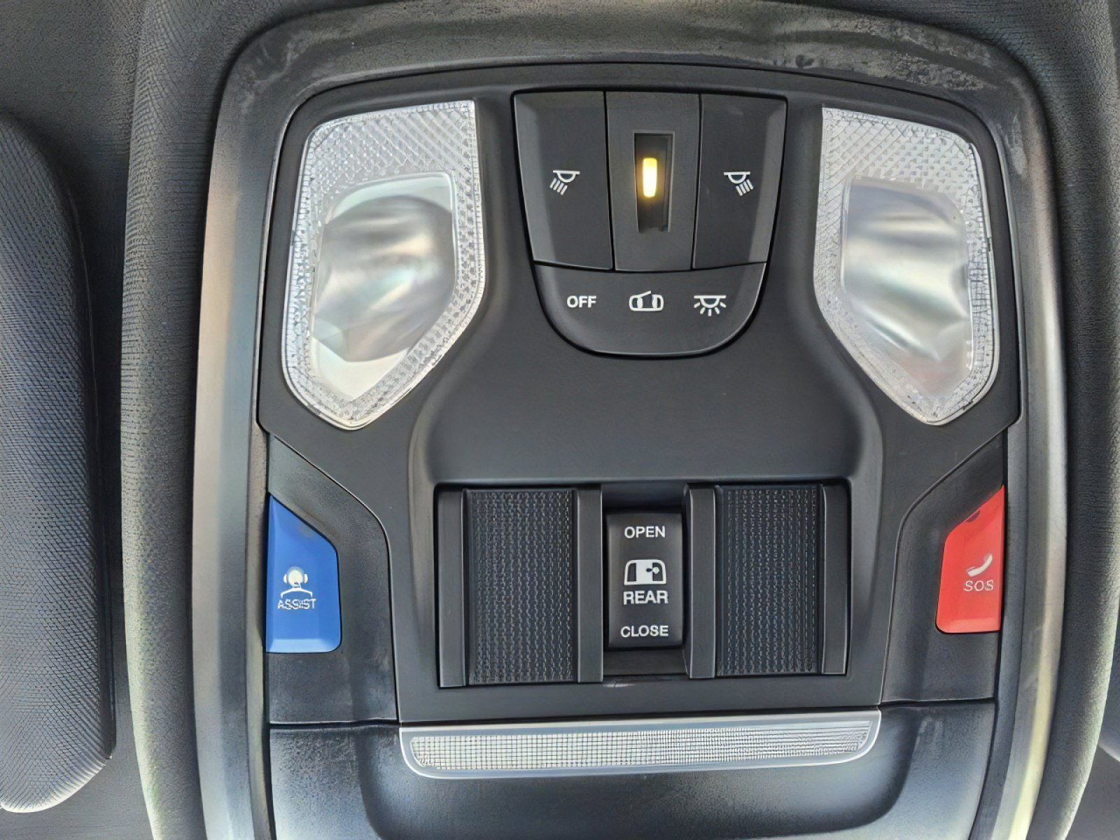 2025 RAM 2500 Tradesman - Photo 35