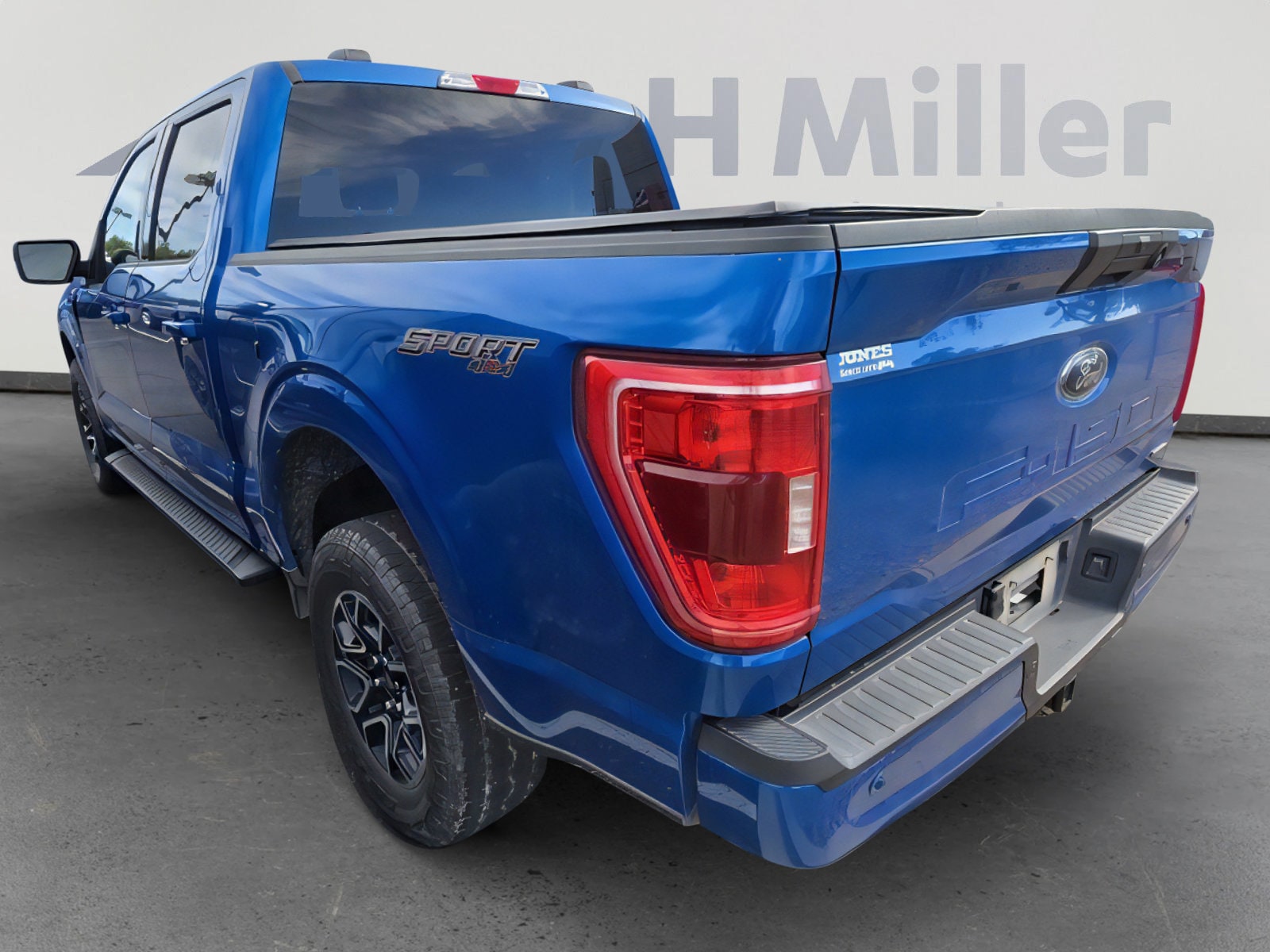 2021 Ford F-150 XLT photo 3