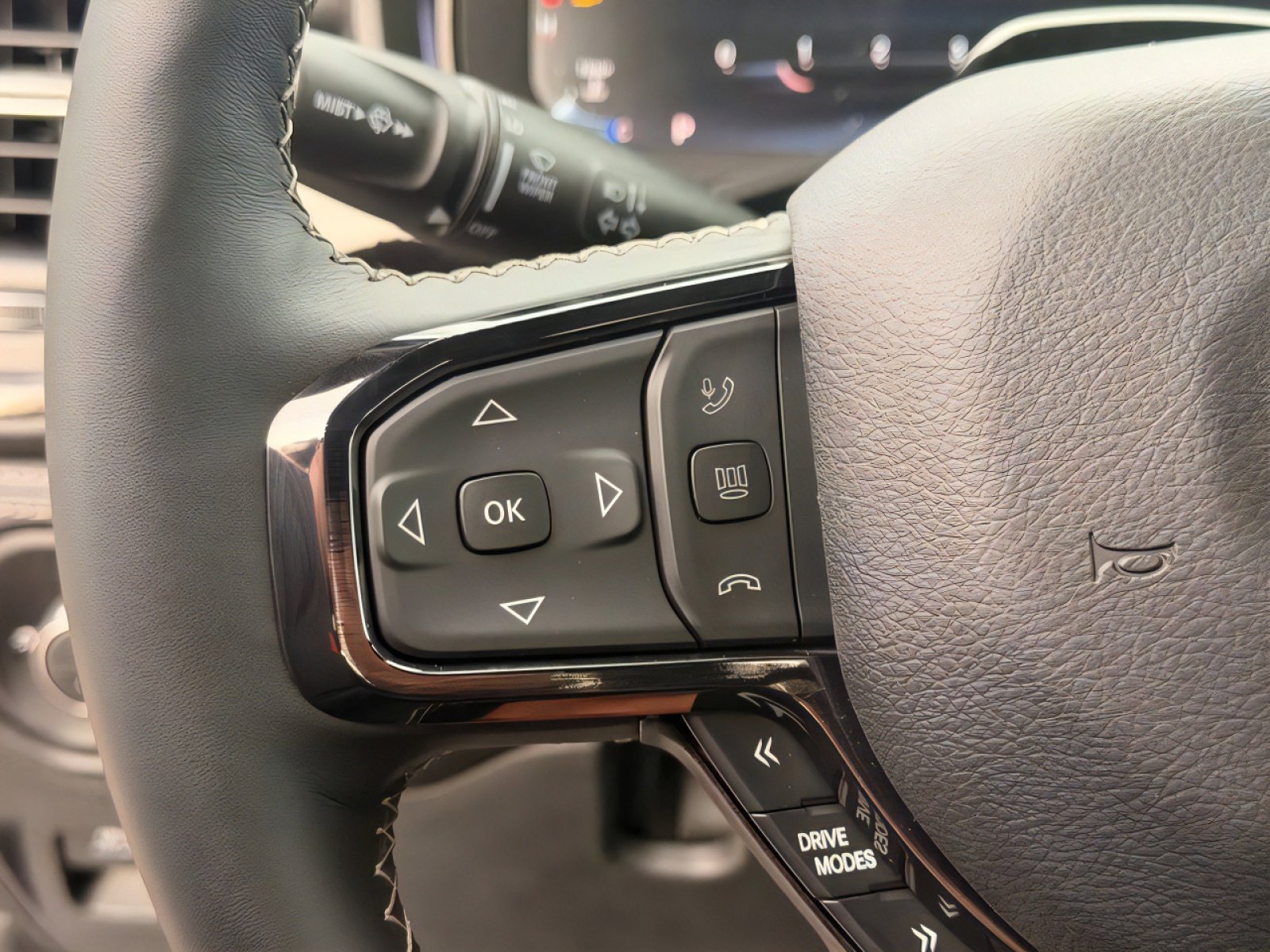 2026 RAM 1500 Limited - Photo 26