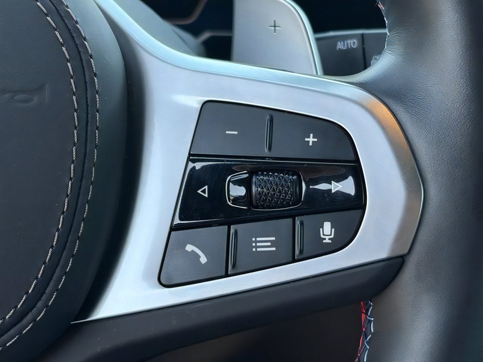 2025 BMW X5 27