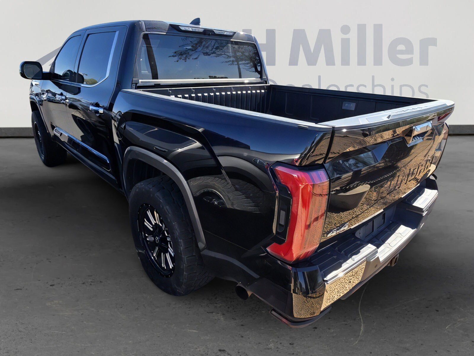 2022 Toyota Tundra 1794 Edition photo 3