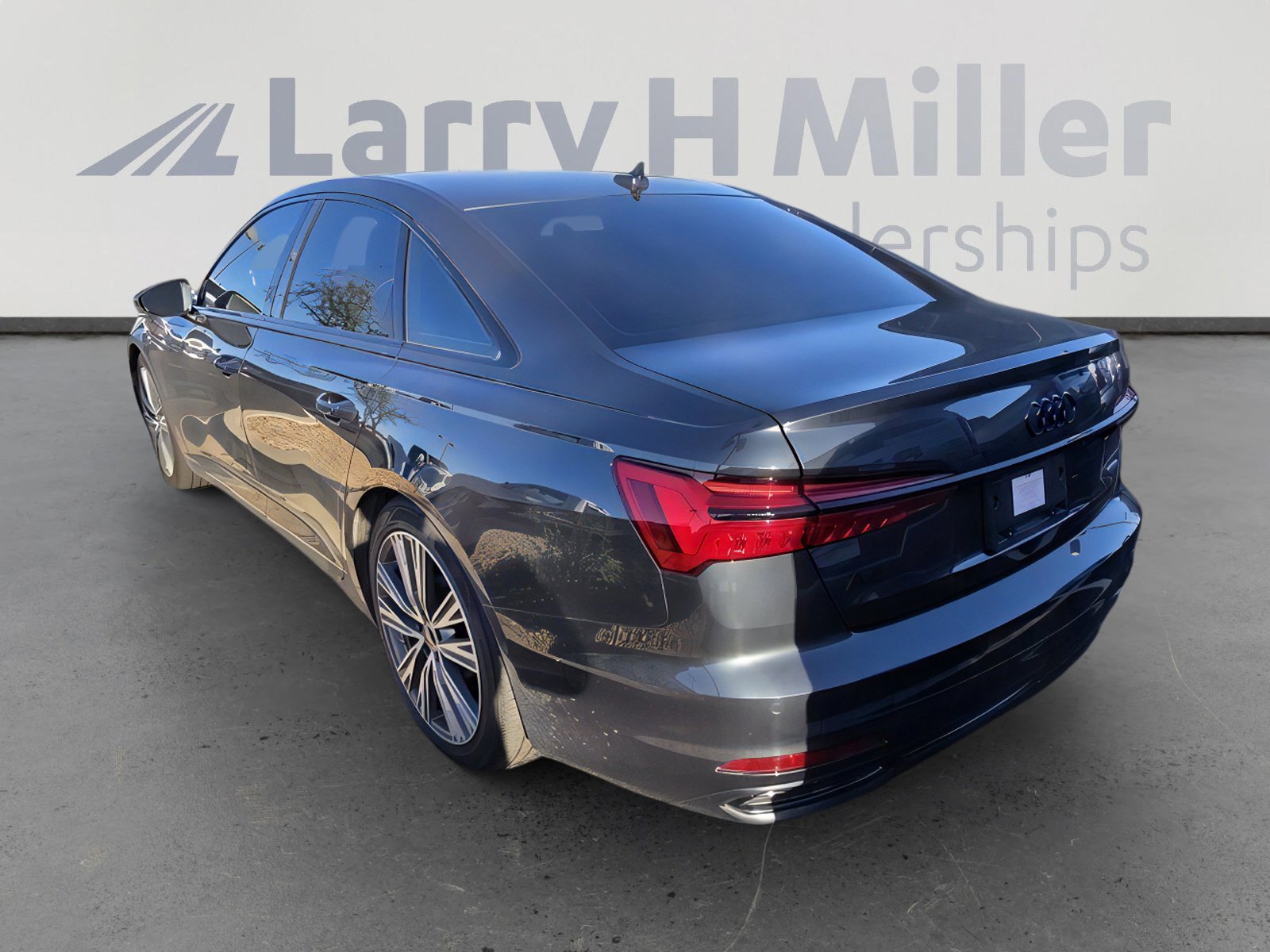 2022 Audi A6 Quattro Premium photo 3