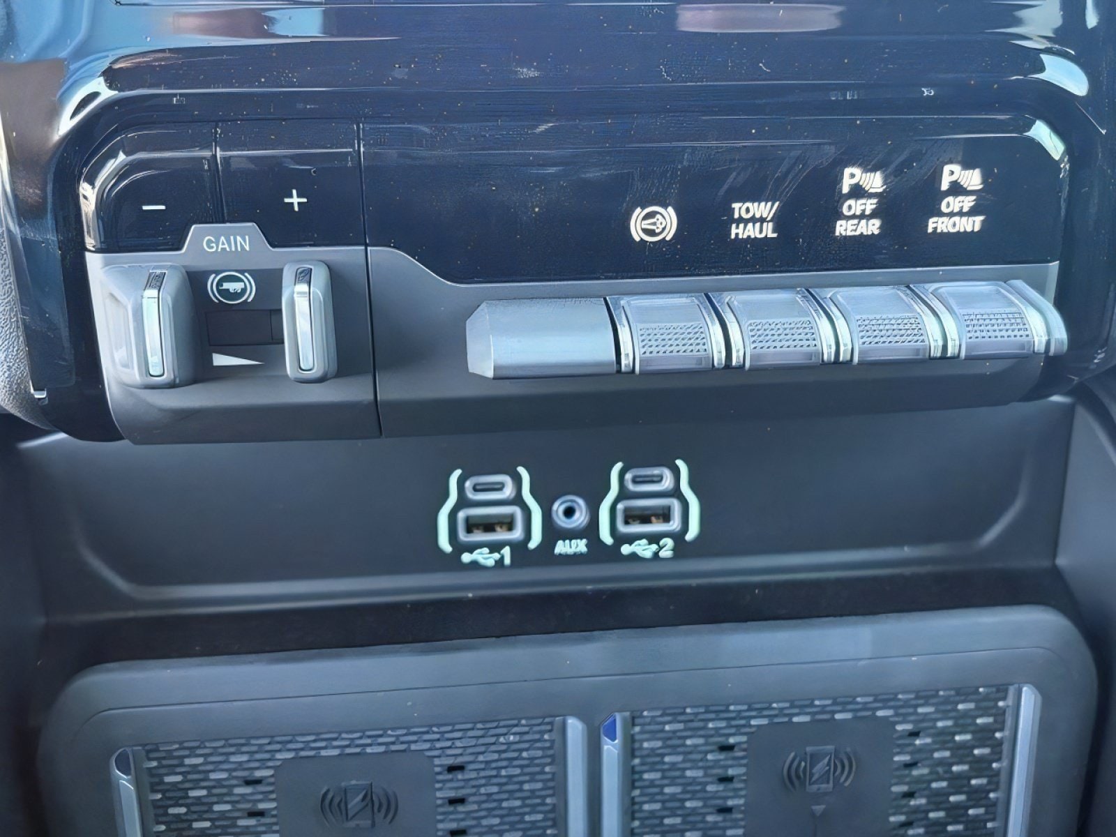 2026 RAM 2500 Rebel - Photo 25