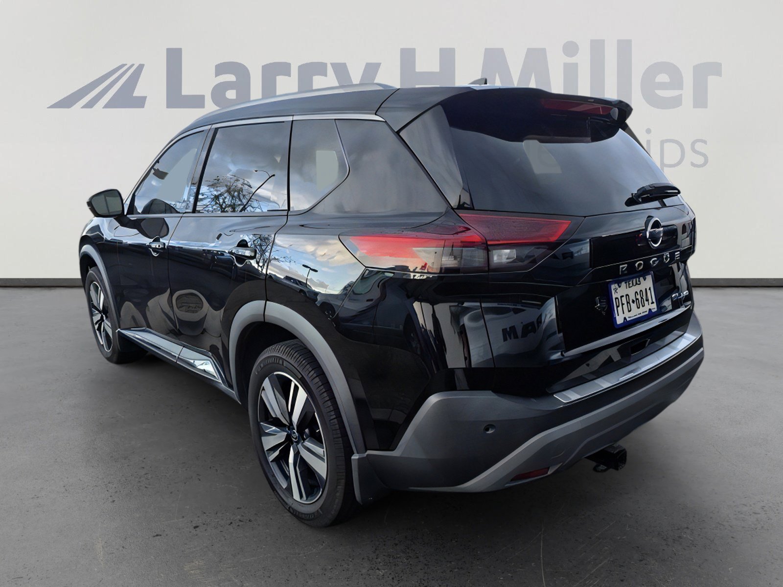 2021 Nissan Rogue SL photo 3