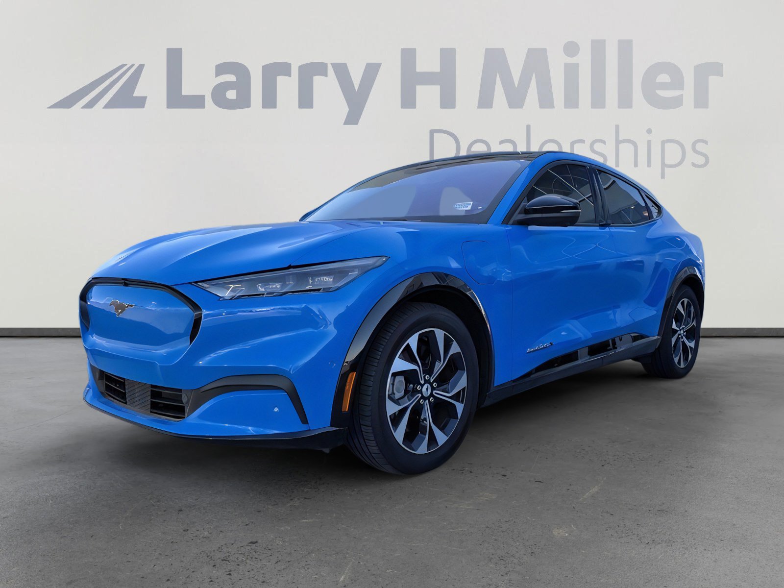 2022 Ford Mustang Mach-E Premium AWD