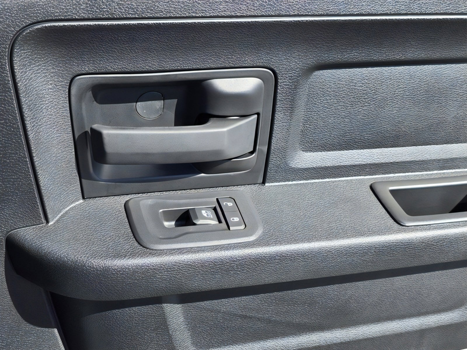 2026 RAM 2500 Tradesman - Photo 17