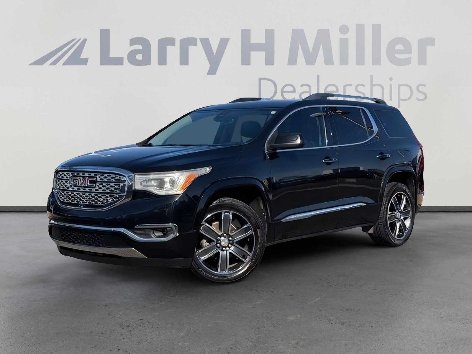2017 GMC Acadia Denali FWD's photo