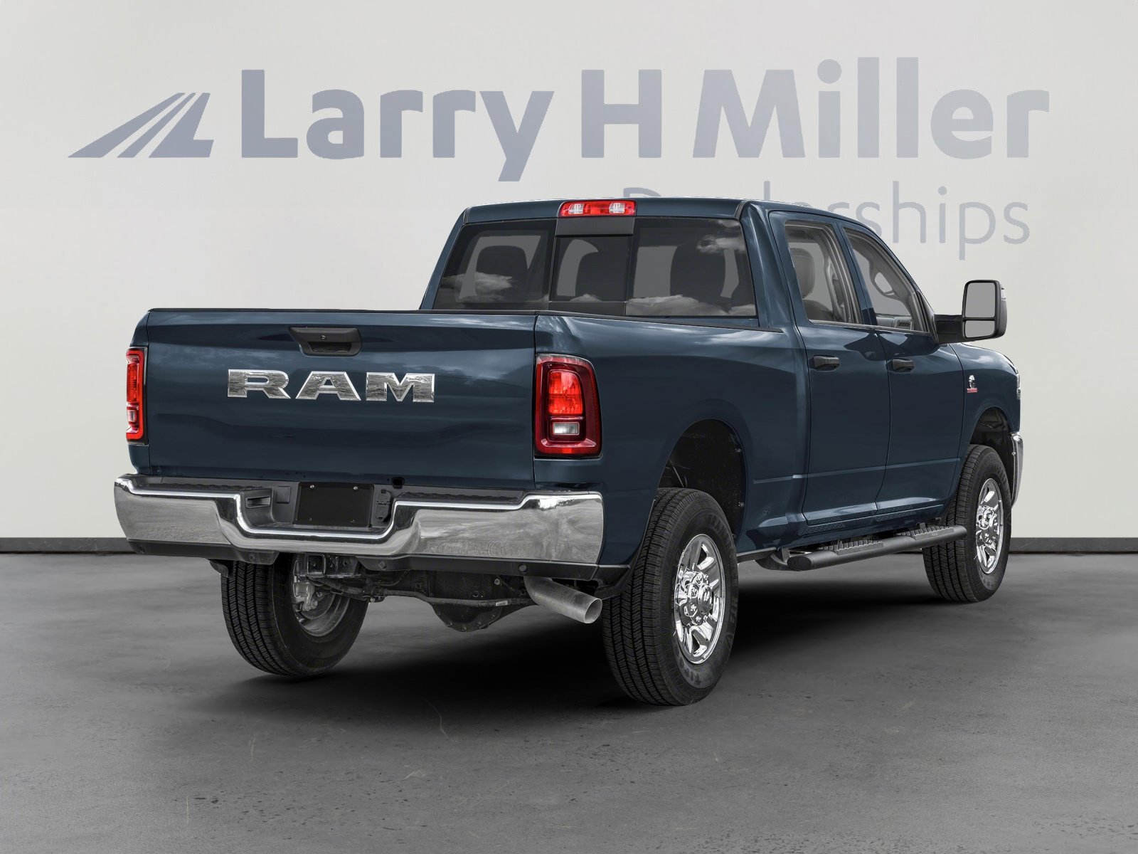 2026 Ram 2500 Big Horn photo 3