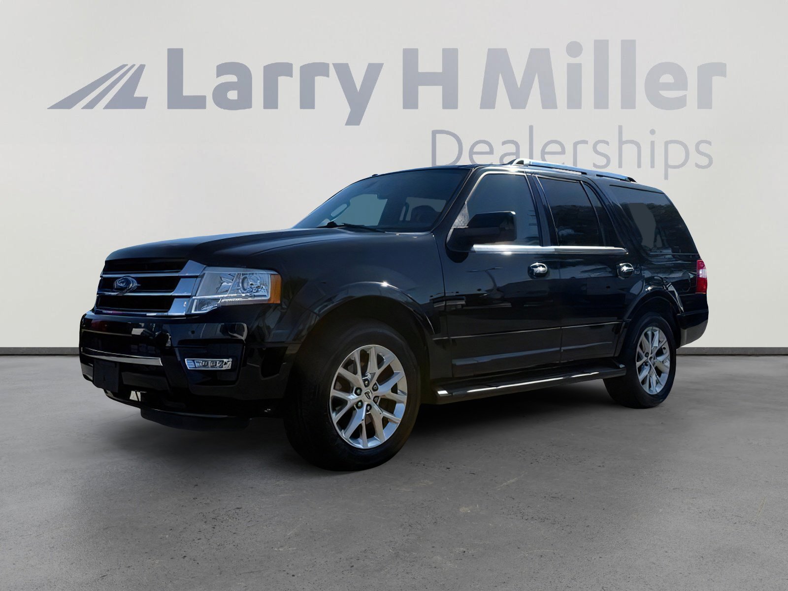 2017 Ford Expedition Limited's photo