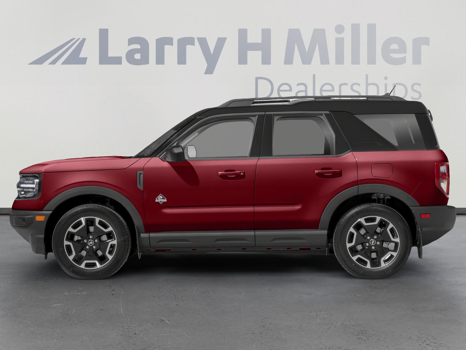2021 Ford Bronco Sport Outer Banks photo 2