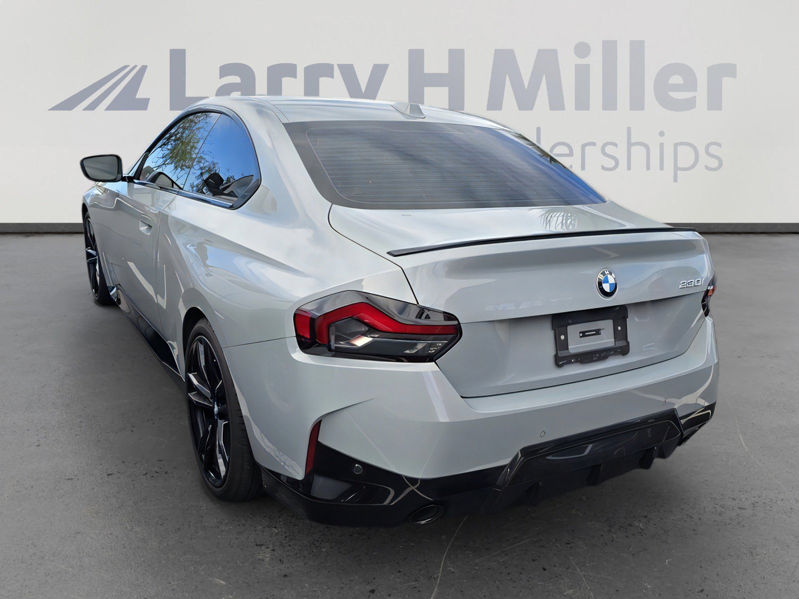 2024 Bmw 230i photo 3