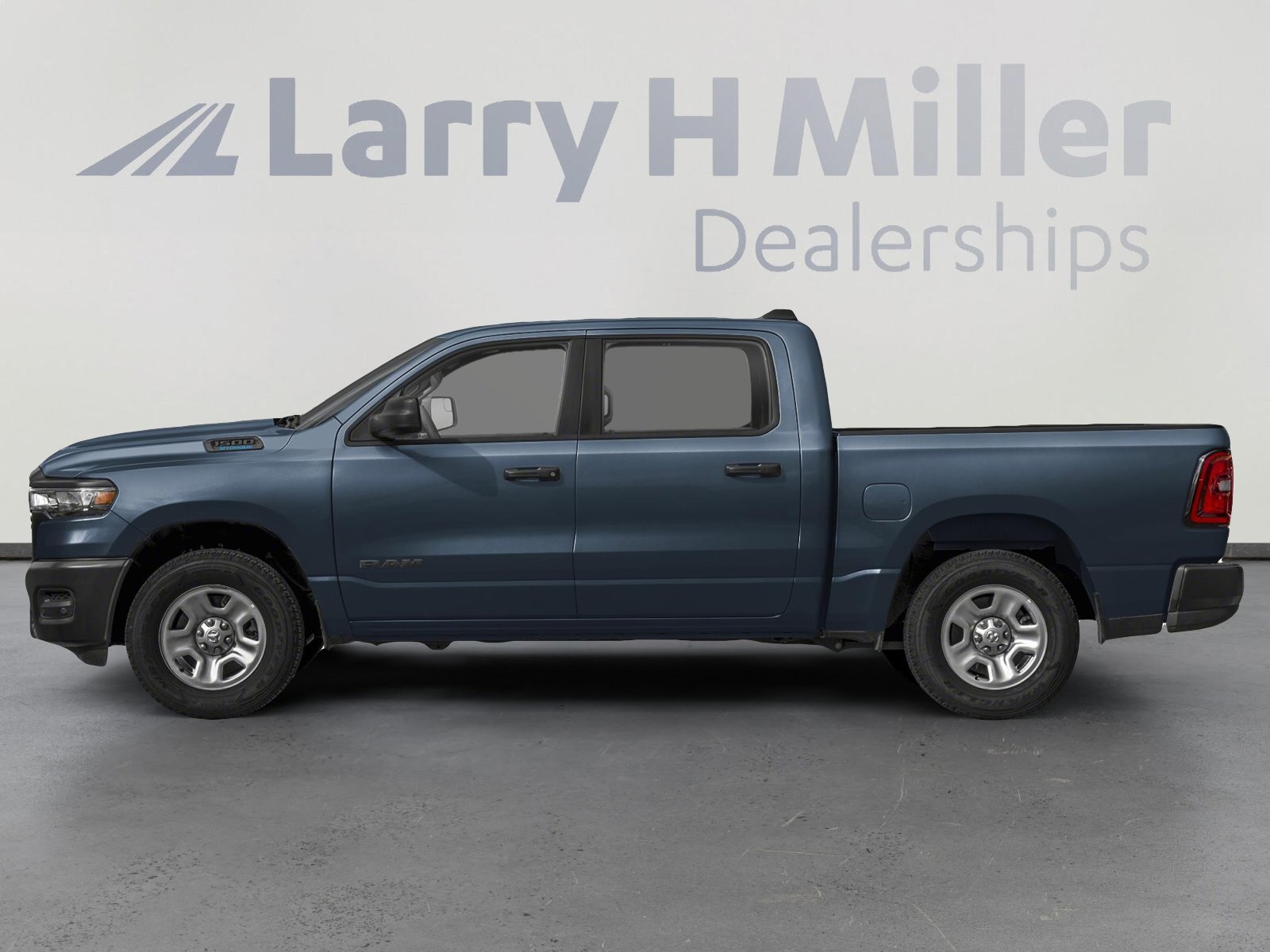 2026 Ram 1500 Tradesman photo 4