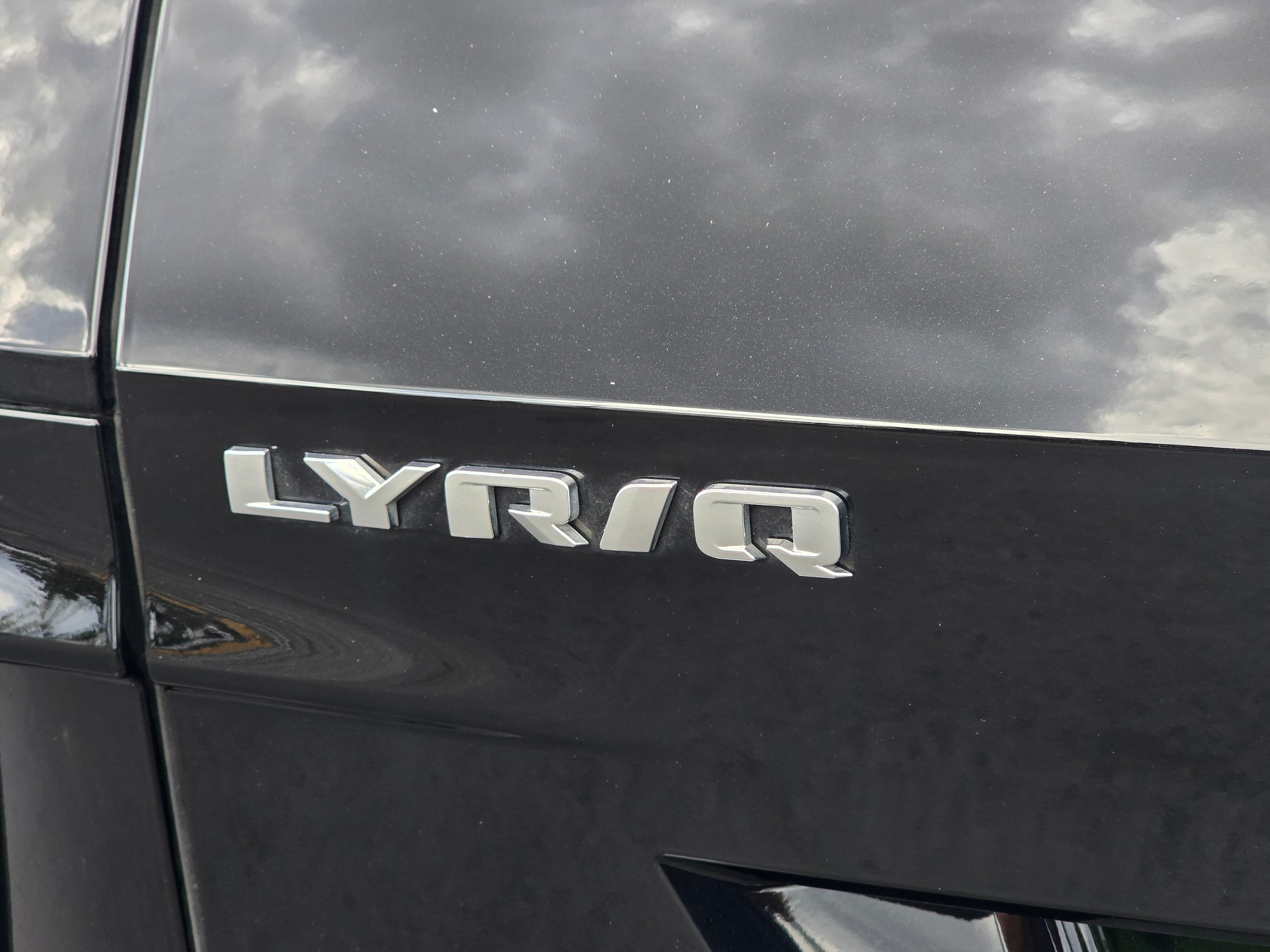 Photo 33