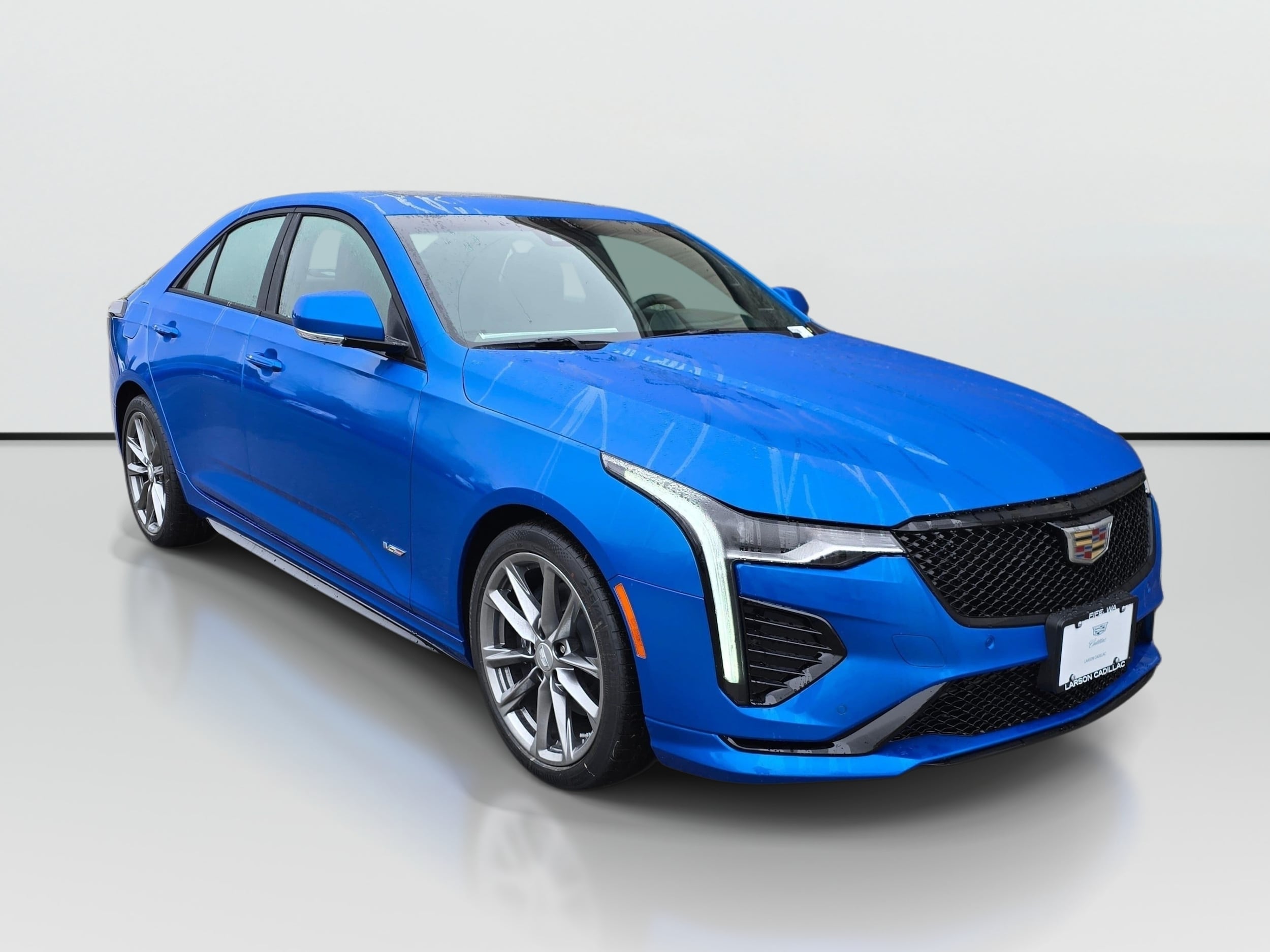 2026 Cadillac CT4 V-Series - Photo 9