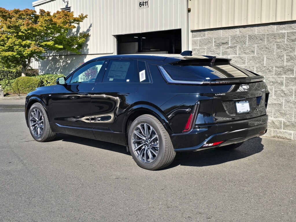 New 2026 CADILLAC LYRIQ Sport SUV