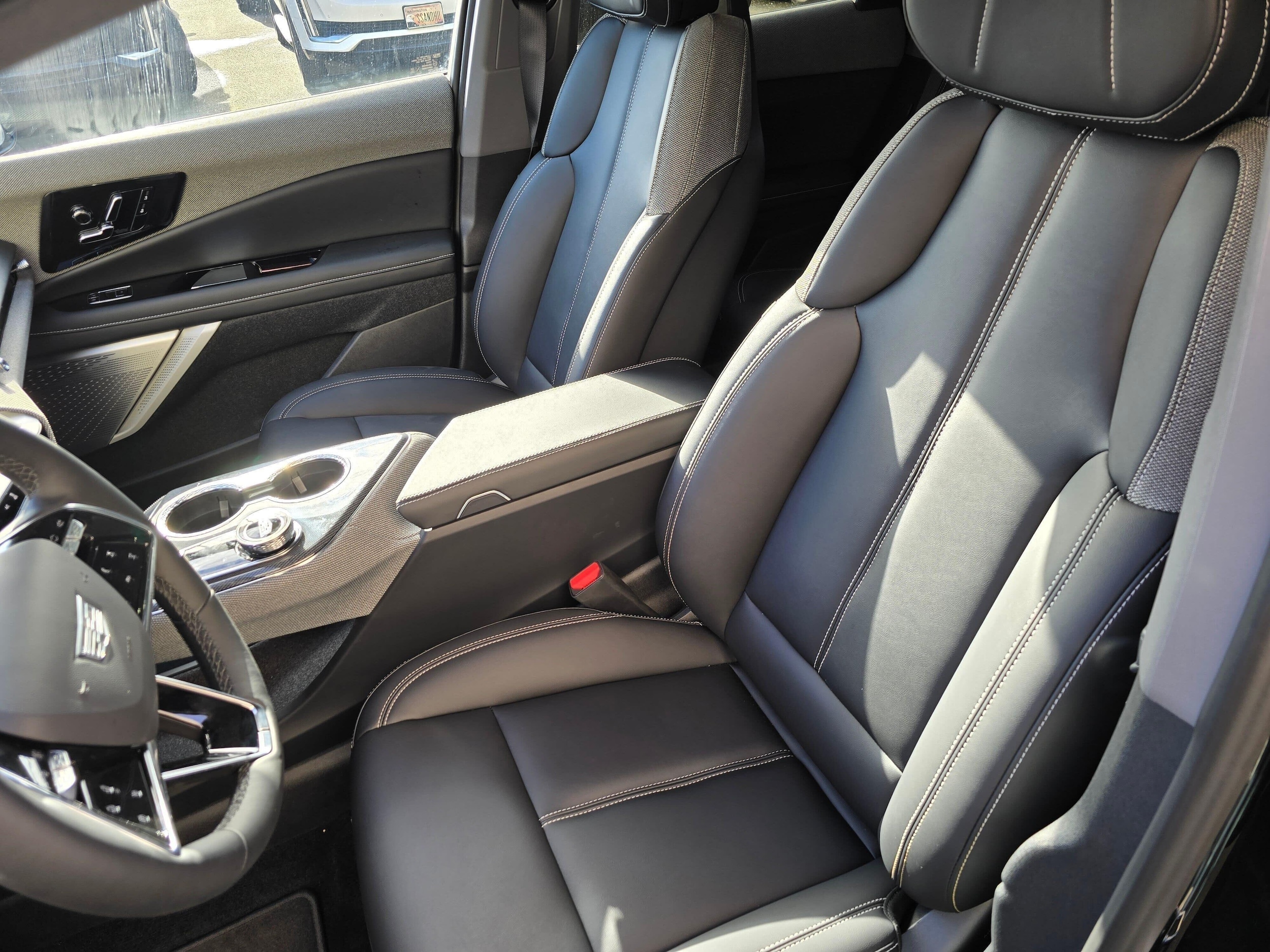 2026 Cadillac OPTIQ Luxury - Photo 27