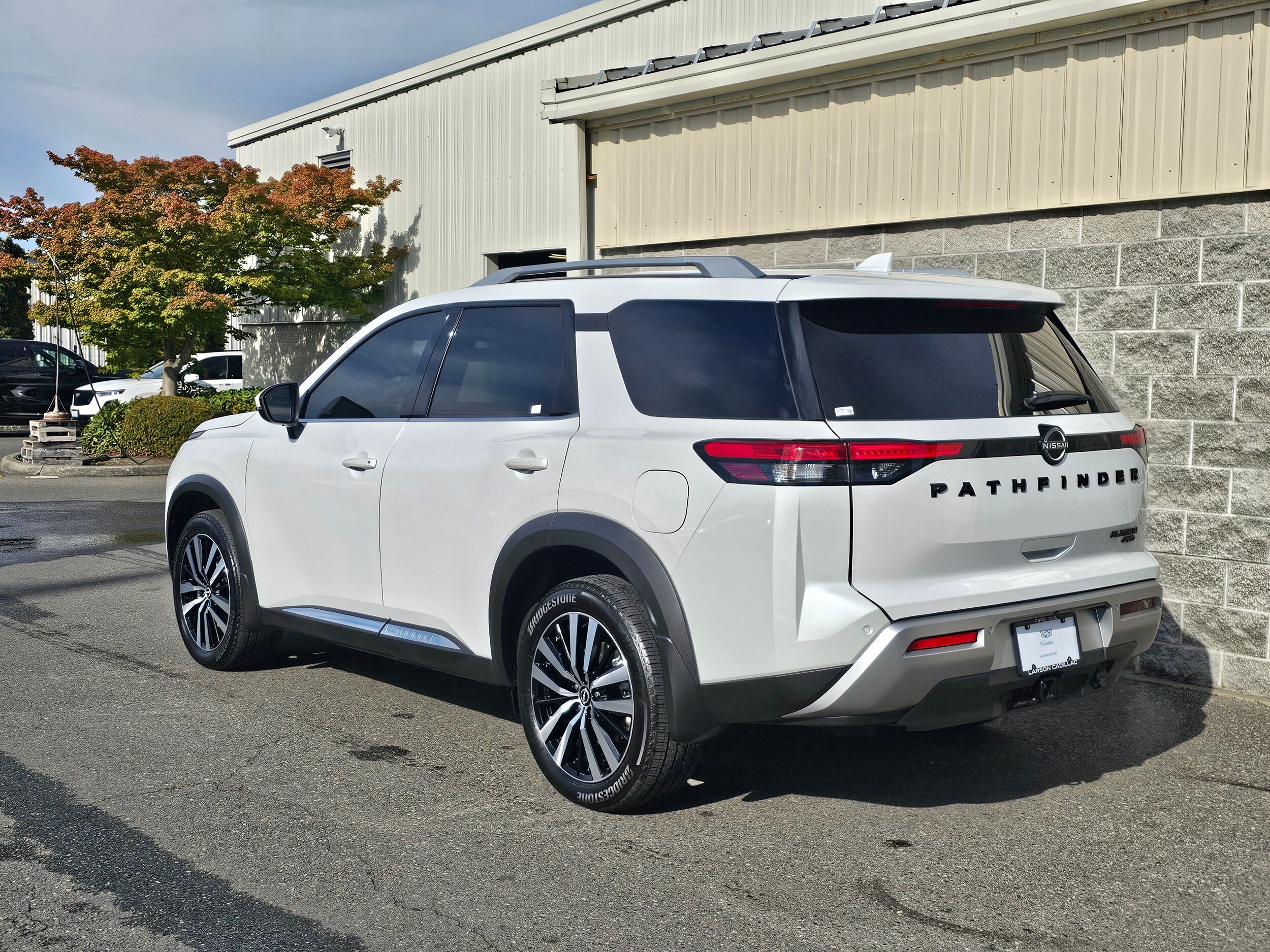 2025 Nissan Pathfinder Platinum