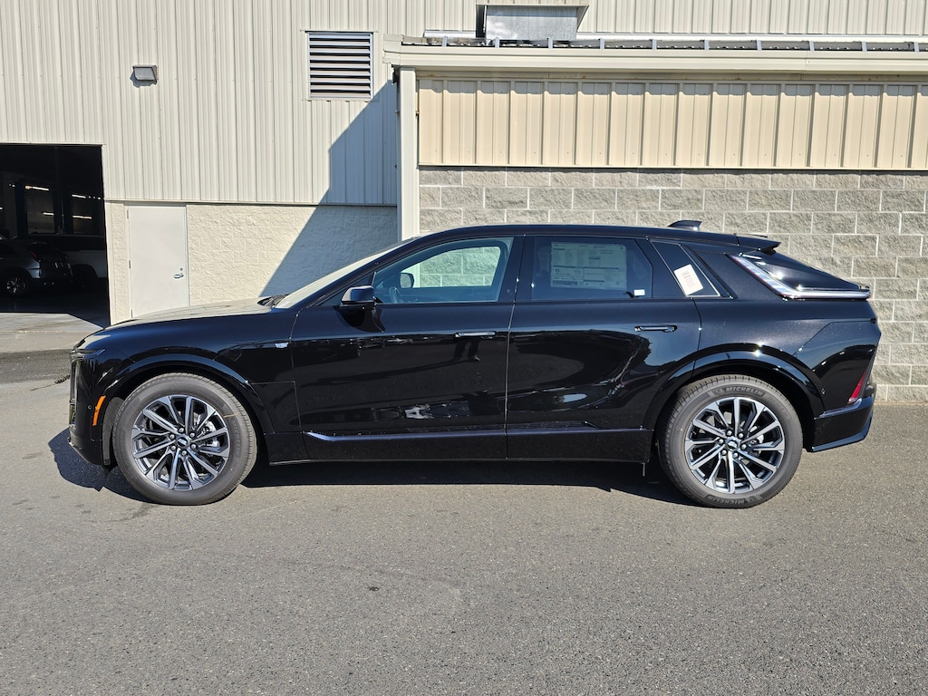 New 2026 CADILLAC LYRIQ Sport SUV