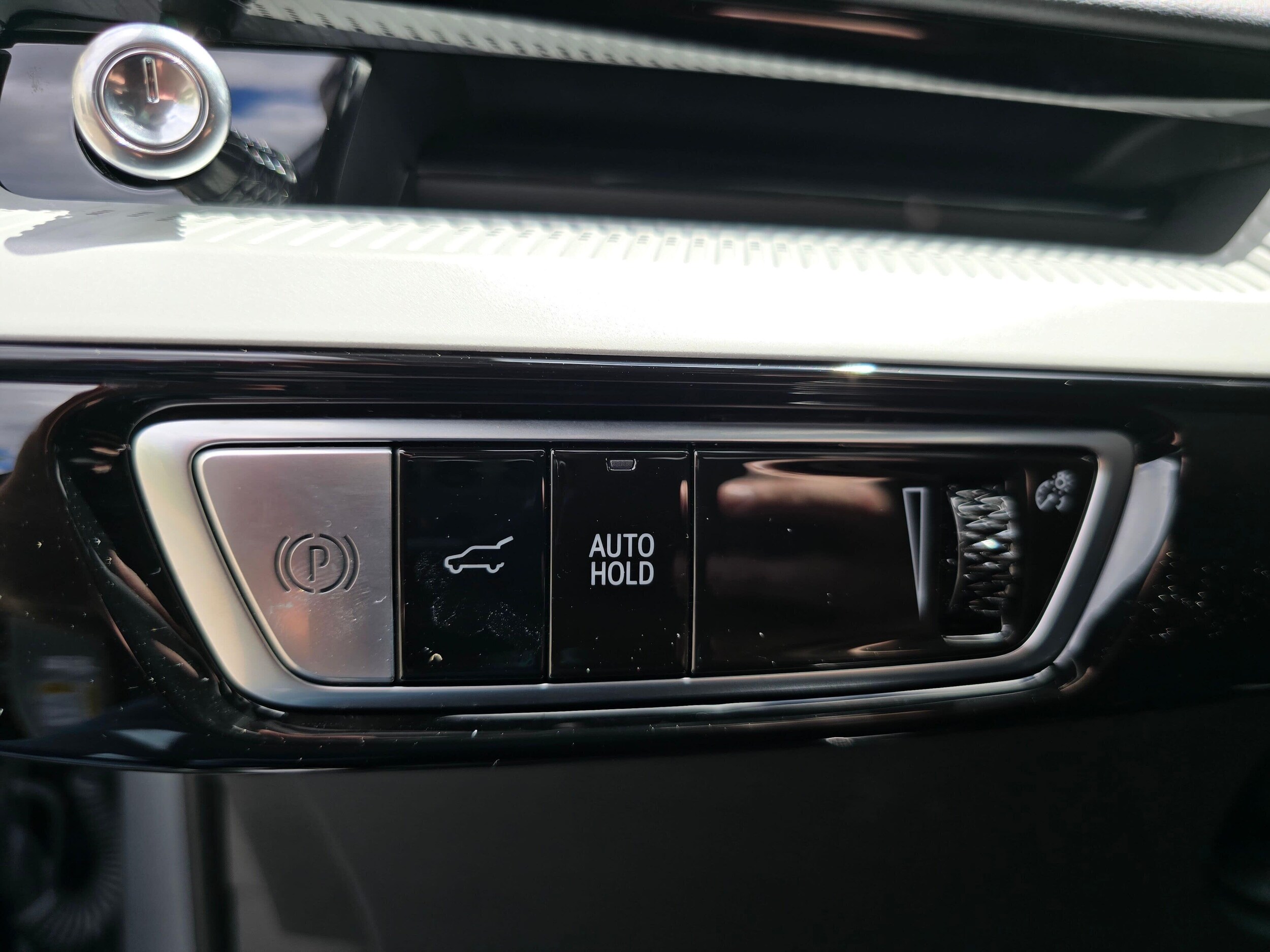 2026 Cadillac OPTIQ Premium Luxury - Photo 39