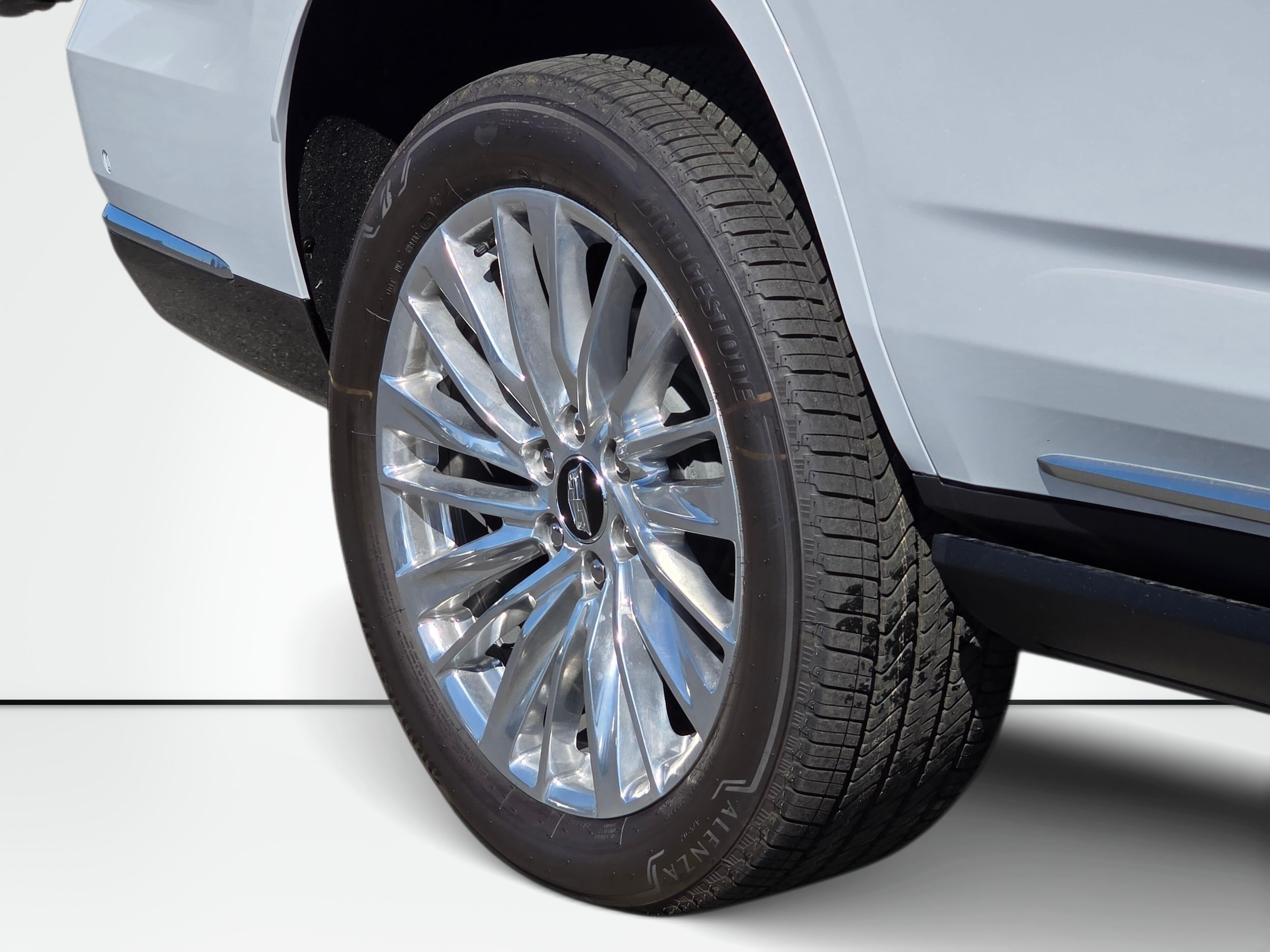 2026 Cadillac Escalade Luxury - Photo 18