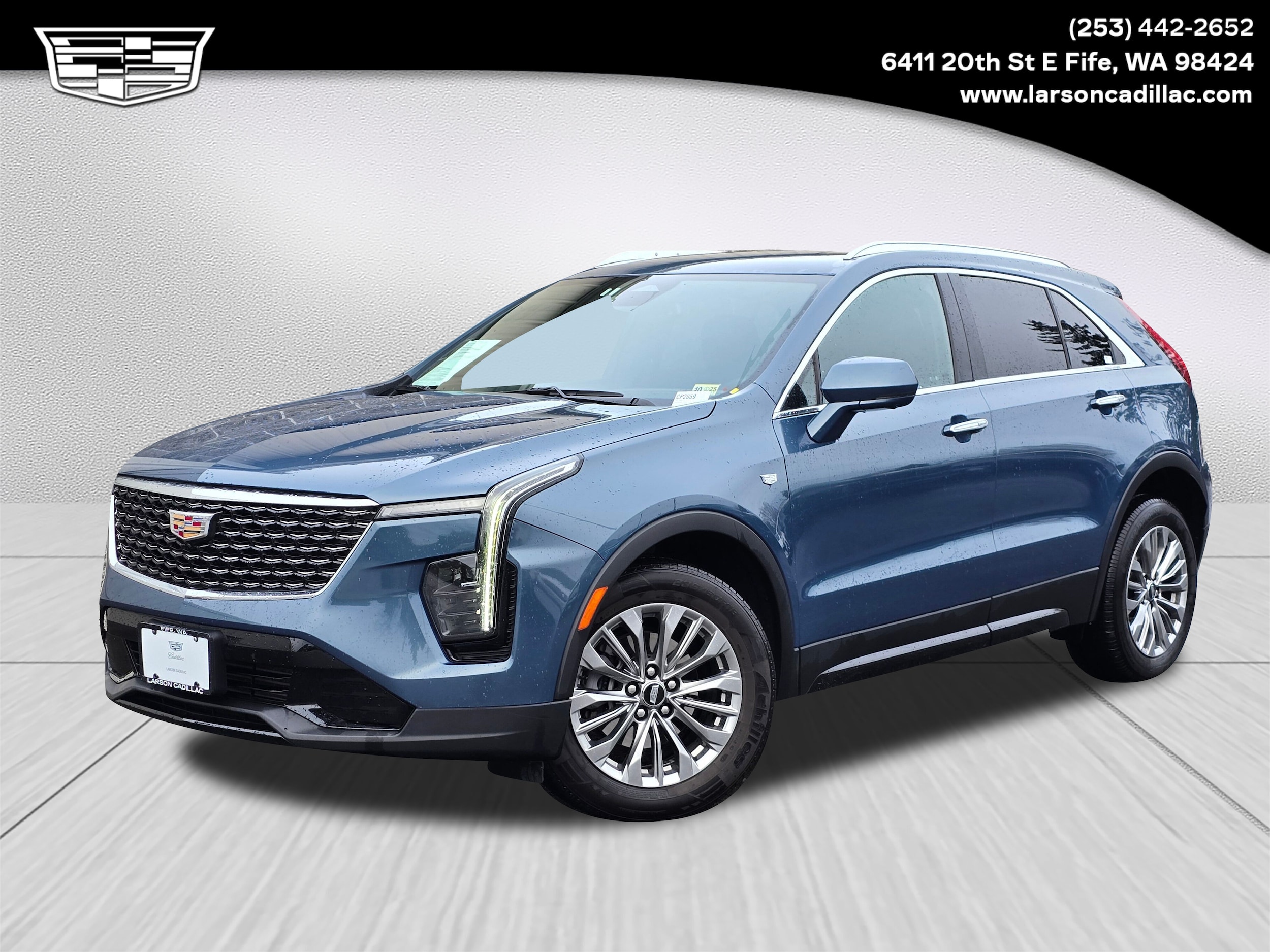 2025 Cadillac XT4 Premium Luxury