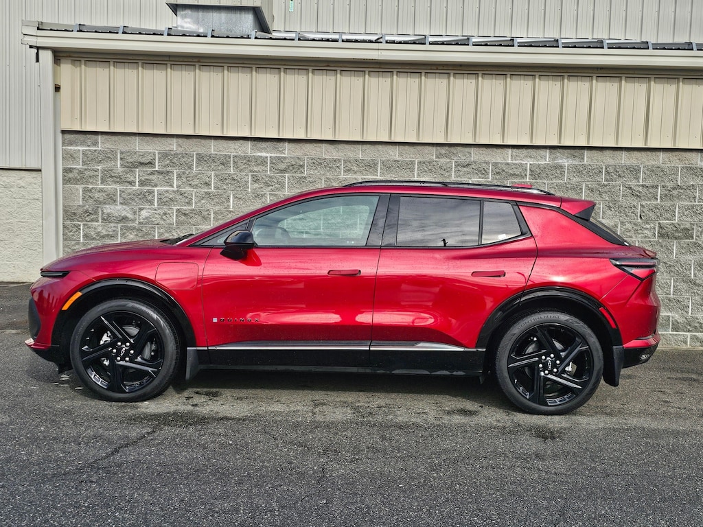 Used 2025 Chevrolet Equinox EV RS SUV