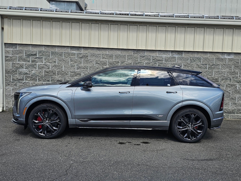 New 2026 CADILLAC OPTIQ V-Series SUV