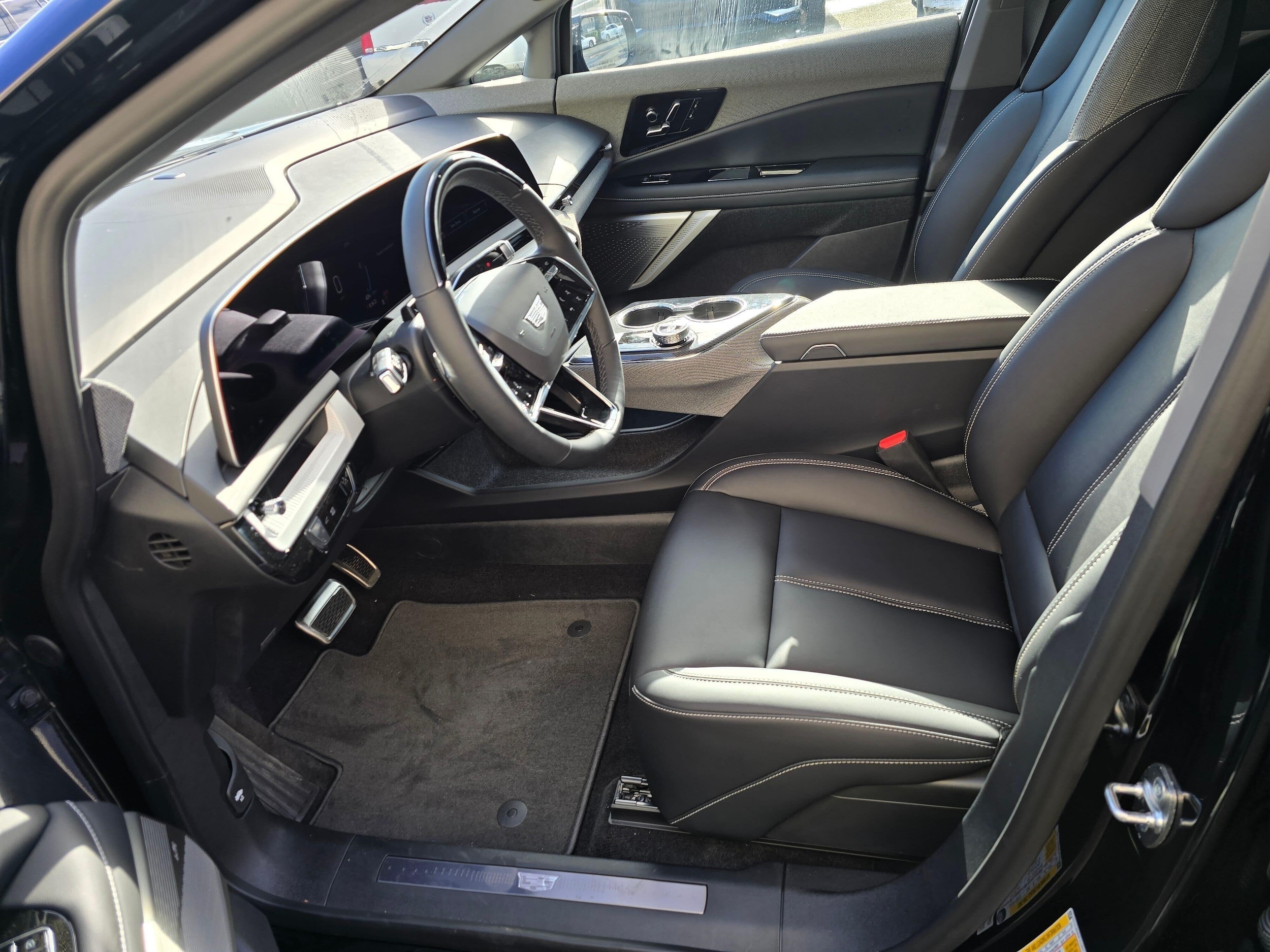 2026 Cadillac OPTIQ Luxury - Photo 26