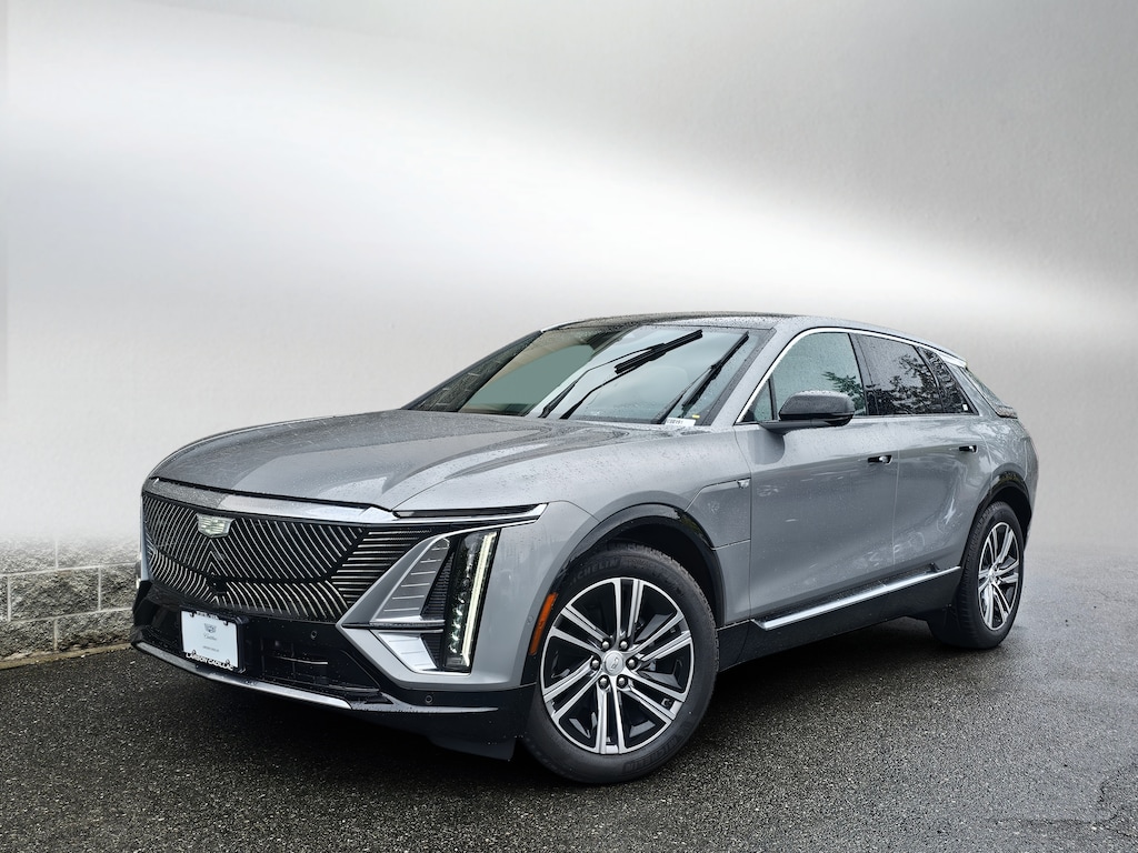 New 2026 CADILLAC LYRIQ Luxury SUV