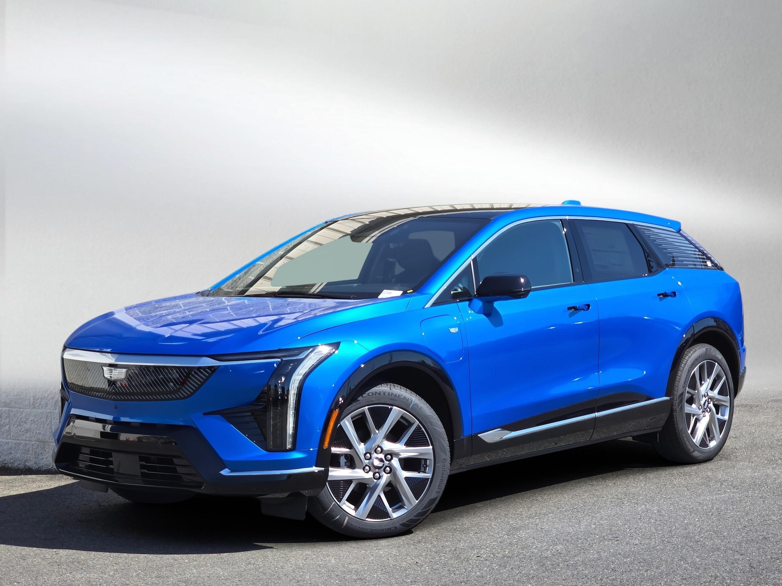 2026 Cadillac Optiq Premium Luxury AWD's photo